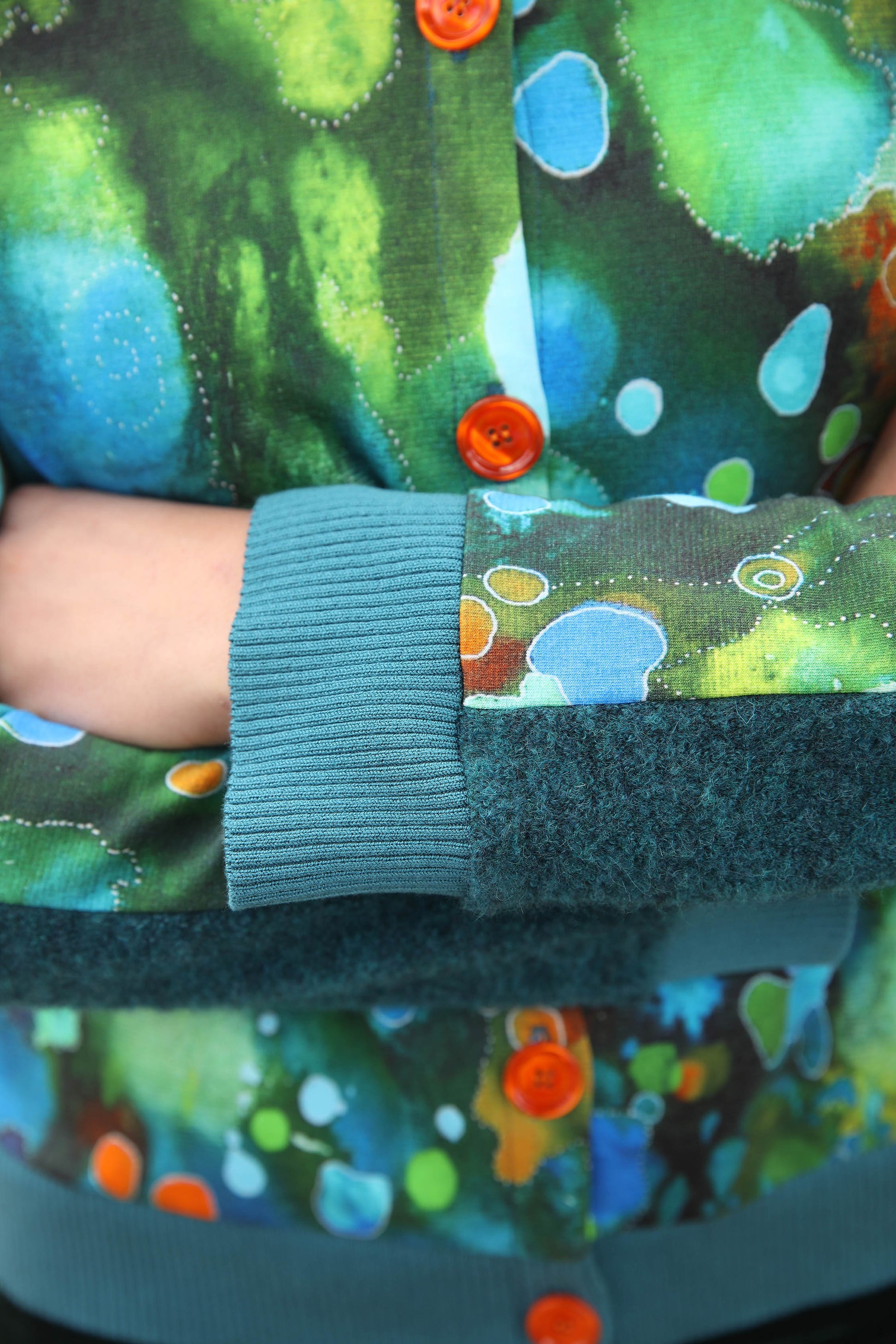 LE CARDIGAN RECTO VERSO | AU PAYS DES MERVEILLES