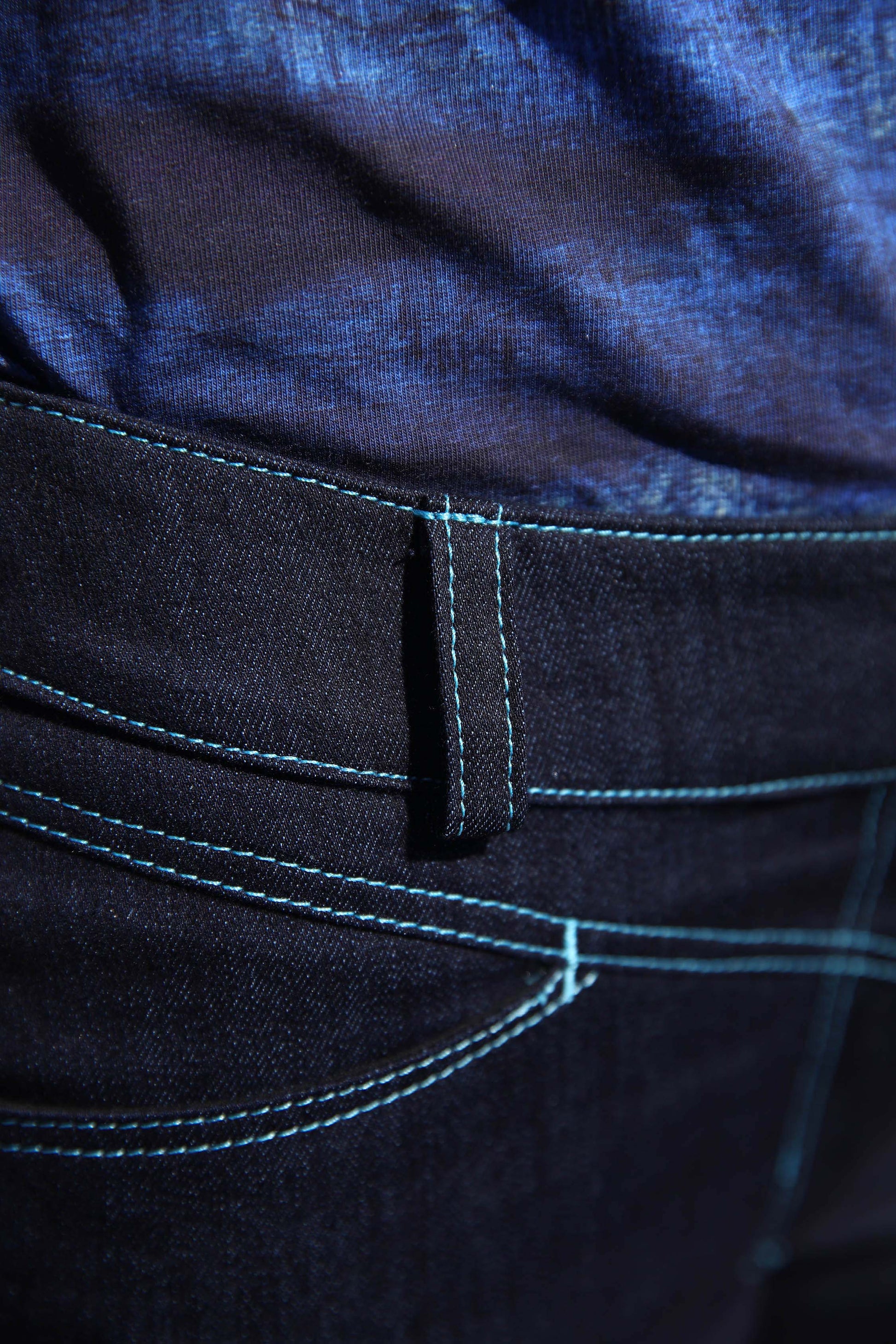 LE PANTALON EN DENIM | UNE TOILE DE NÎMES