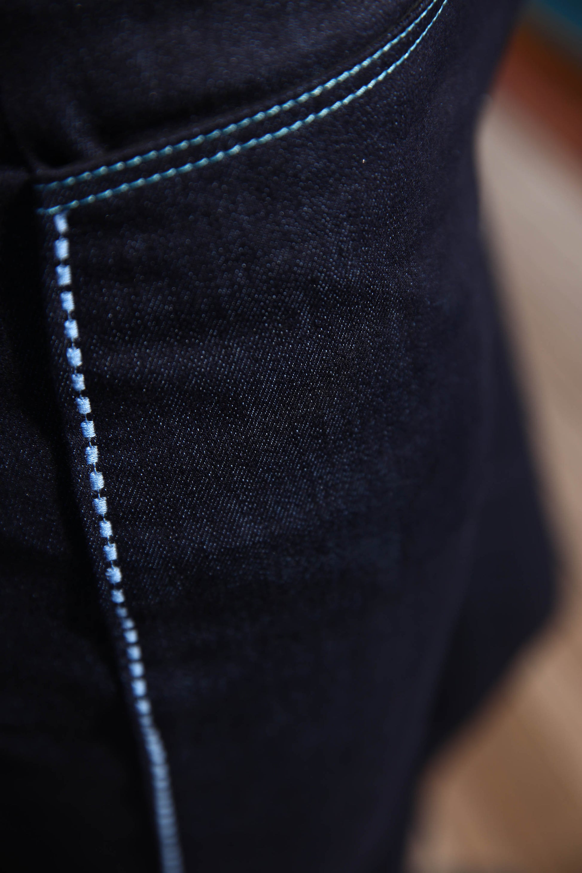 LE PANTALON EN DENIM | UNE TOILE DE NÎMES