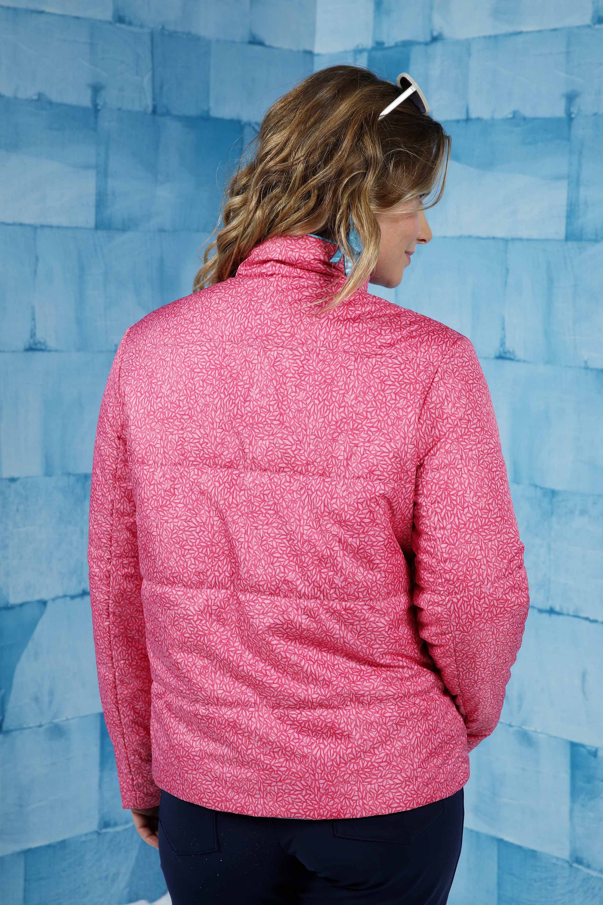 LA DOUDOUNE RÉVERSIBLE | UN MONDE RECOMPOSÉ