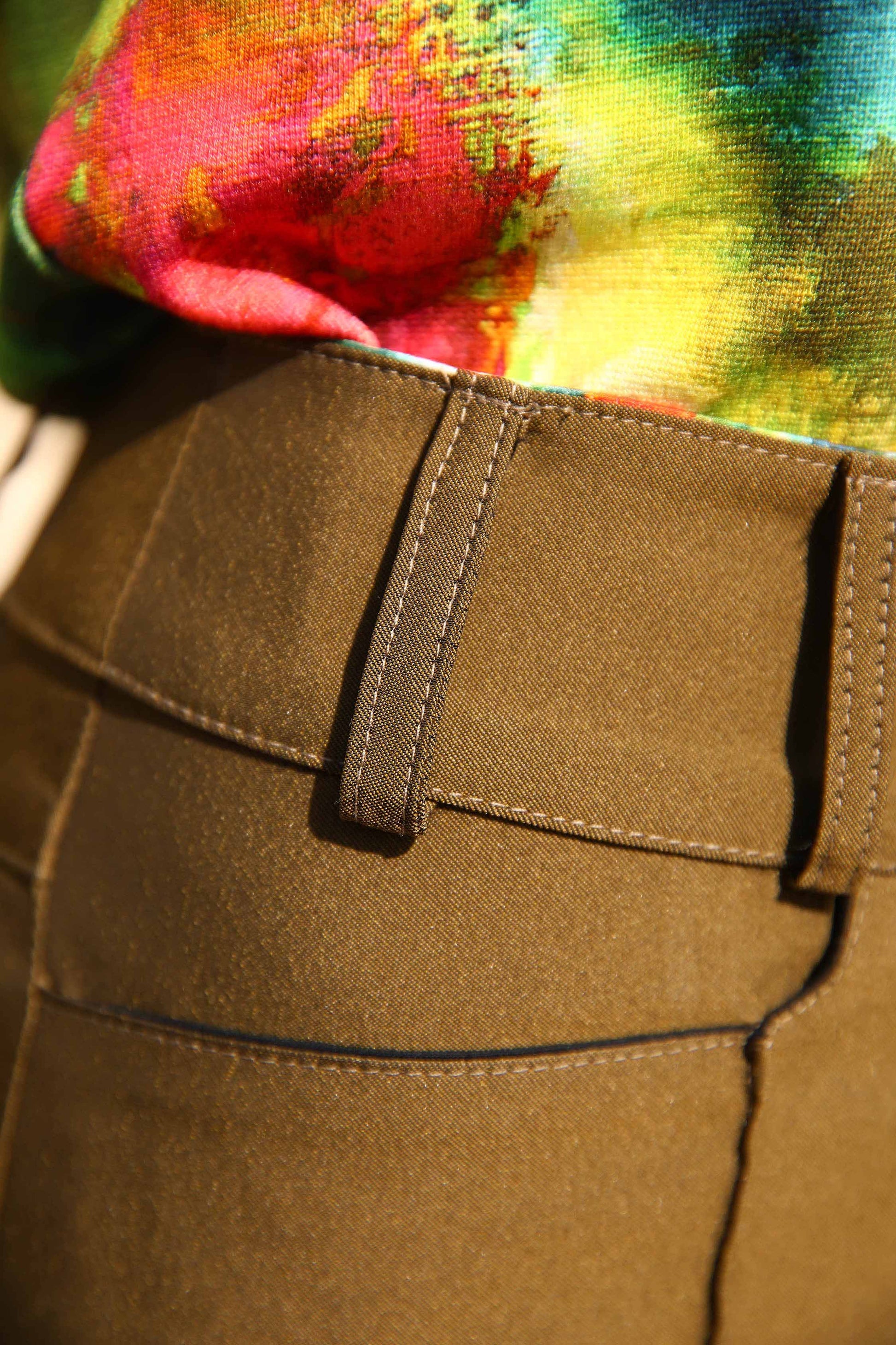 LE PANTALON | LES BEAUX JOURS