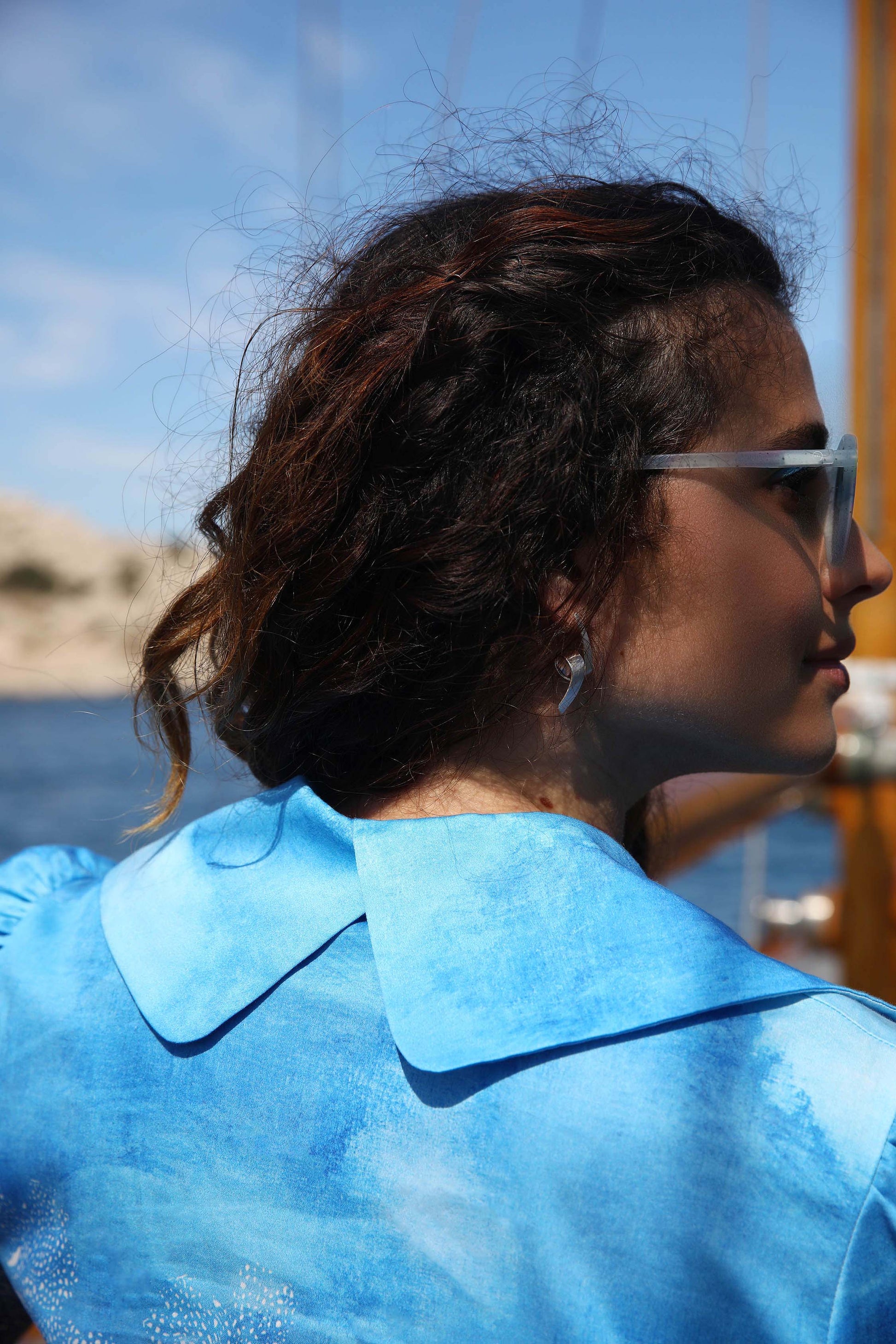 LA BLOUSE | UNE TOILE DE NÎMES