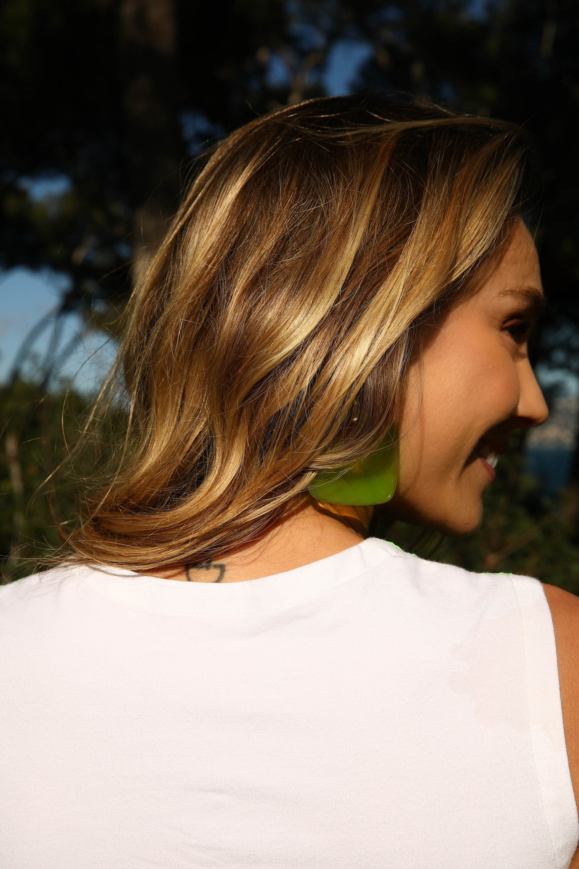 THE SLEEVELESS TOP | A SUMMER UNDER THE PINES