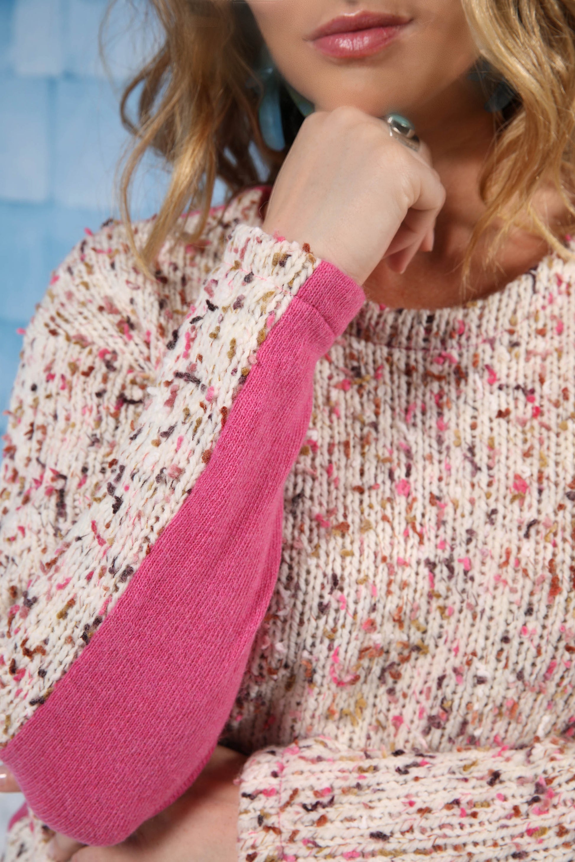 LE PULL FANTAISIE | UN MONDE RECOMPOSÉ