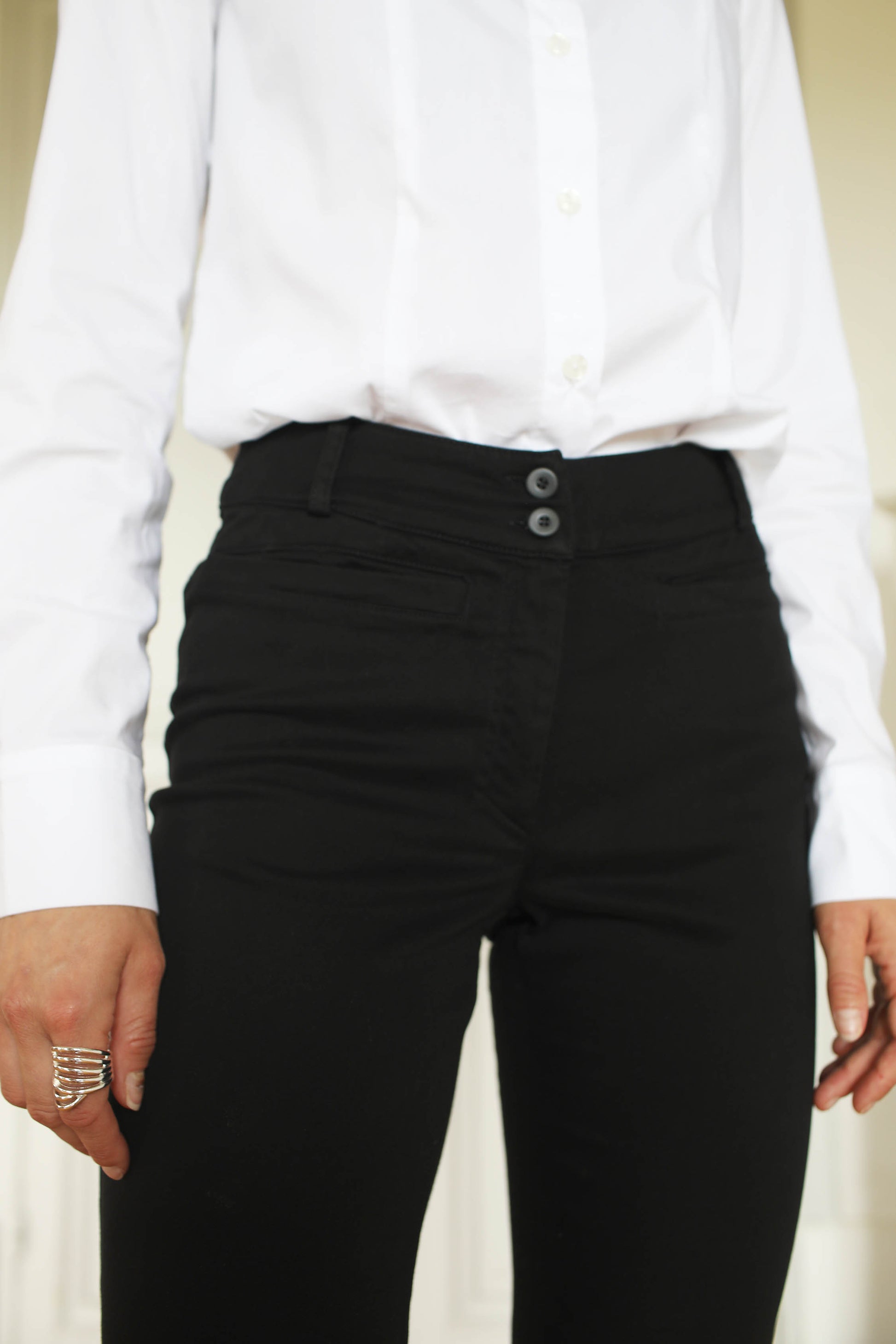 LE PANTALON SUÉDÉ 2025 | PERMANENTS