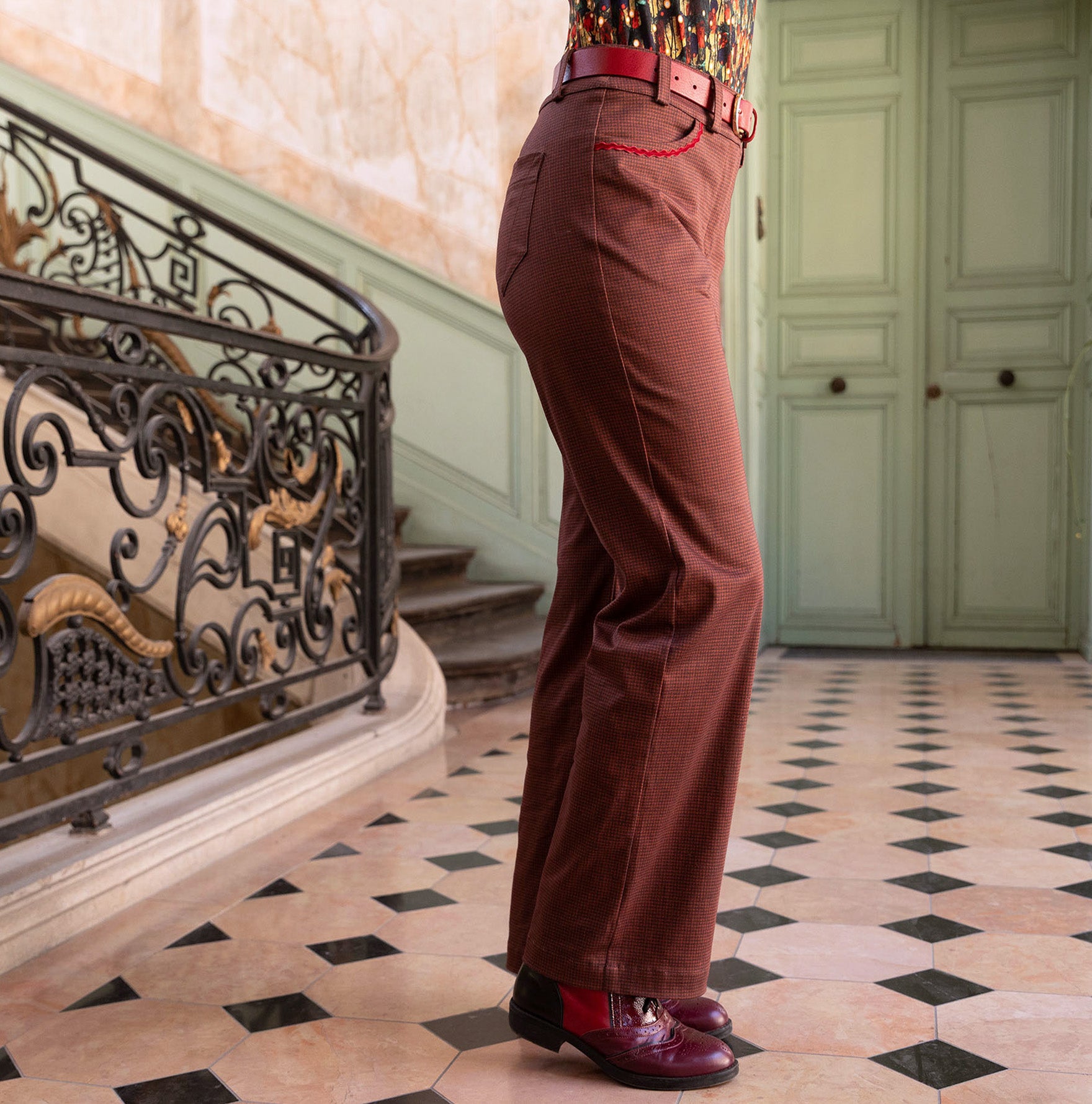 LE PANTALON | LE CIEL NE S’ARRÊTE JAMAIS
