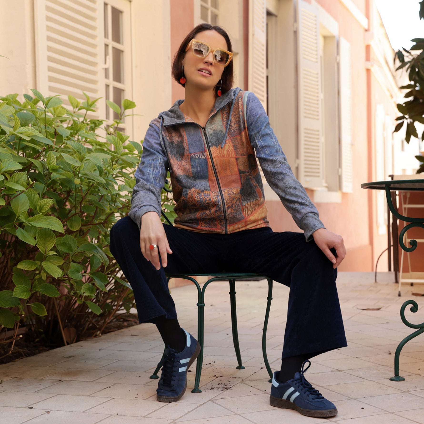 LE SWEAT À CAPUCHE | JARDIN SECRET
