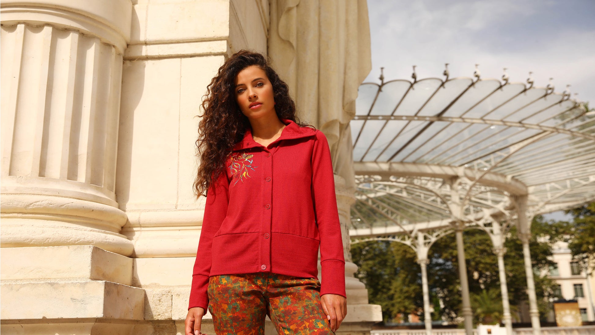 LE CARDIGAN UNI BRODÉ | JARDINS ENCHANTES