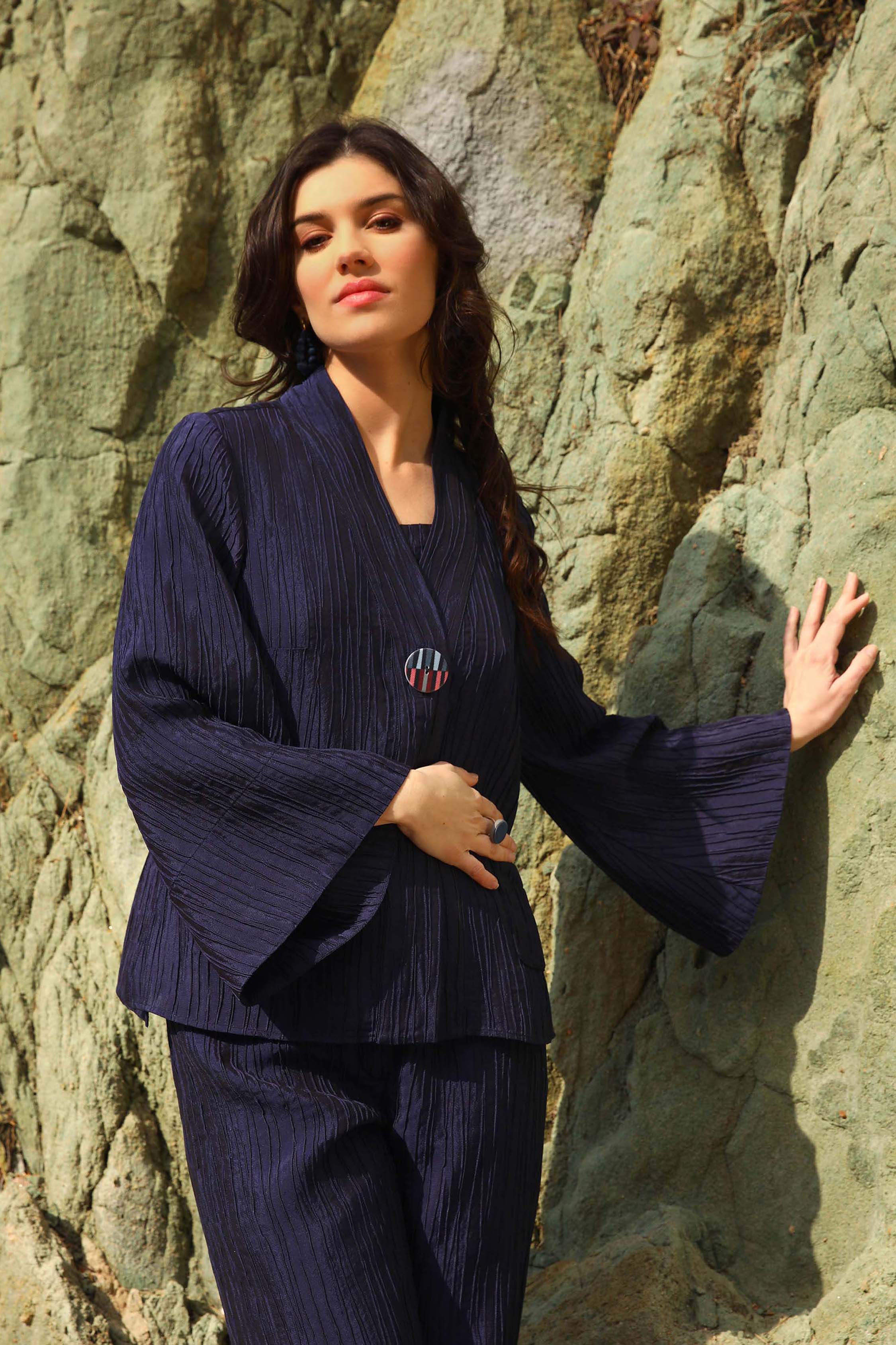 LA VESTE | NOUVELLE VAGUE