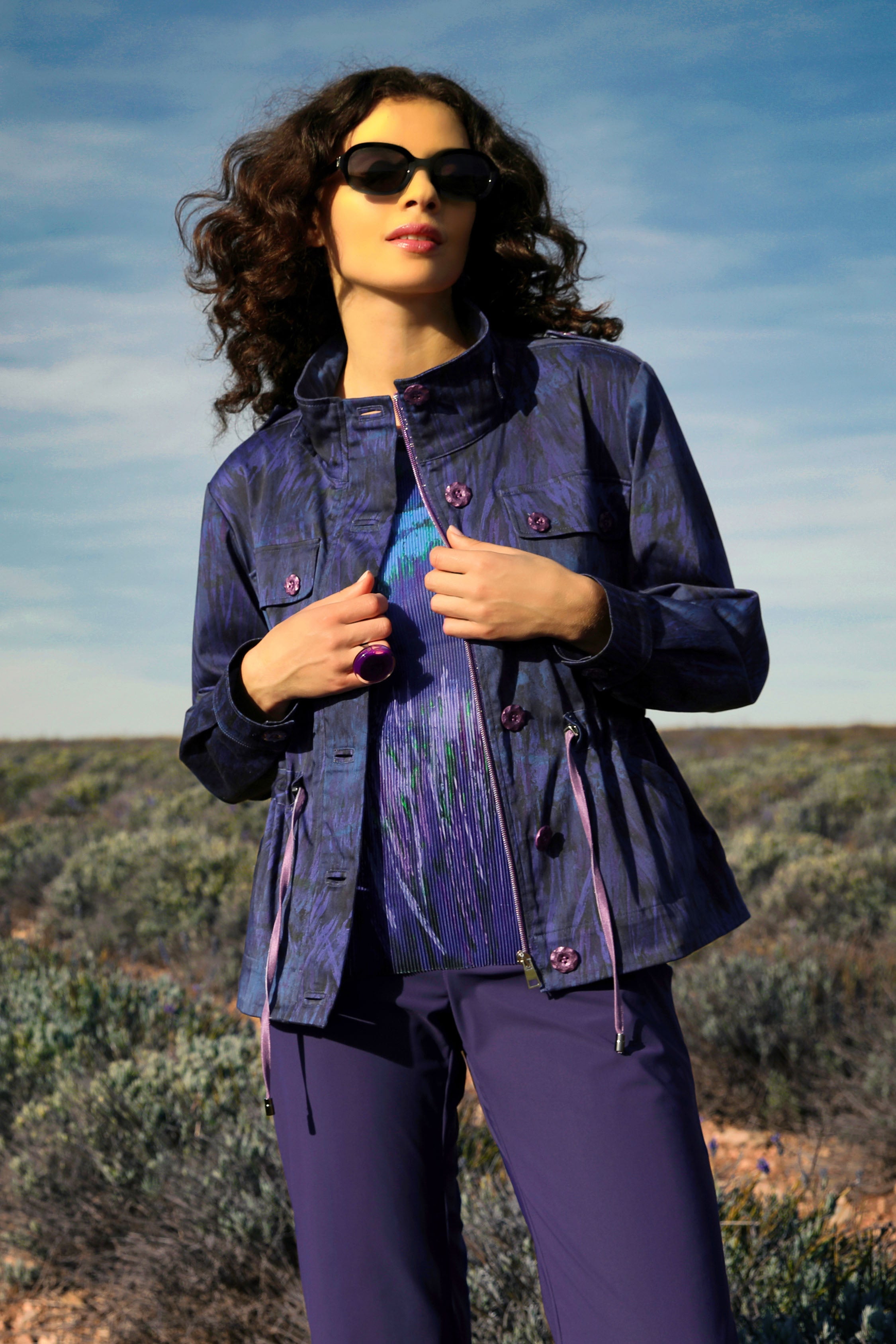 LA VESTE | LES GRANDS CHEMINS