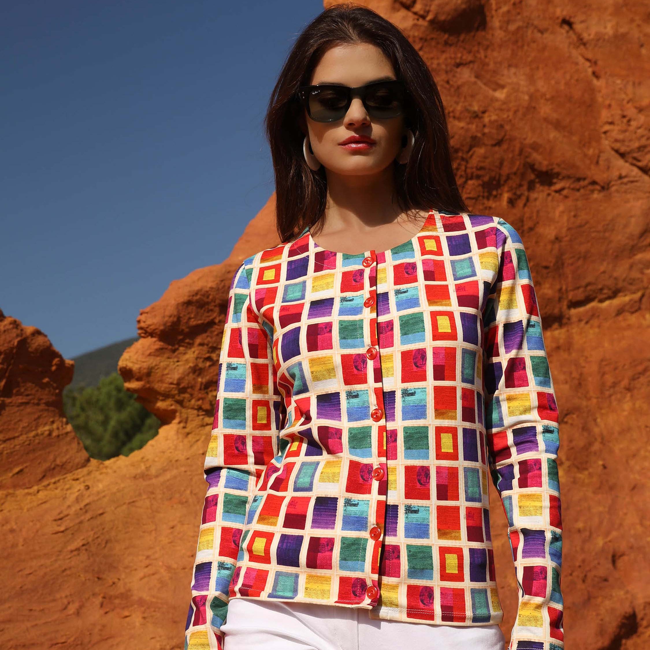 THE PRINTED CARDIGAN | A THOUSAND AND ONE COLORS