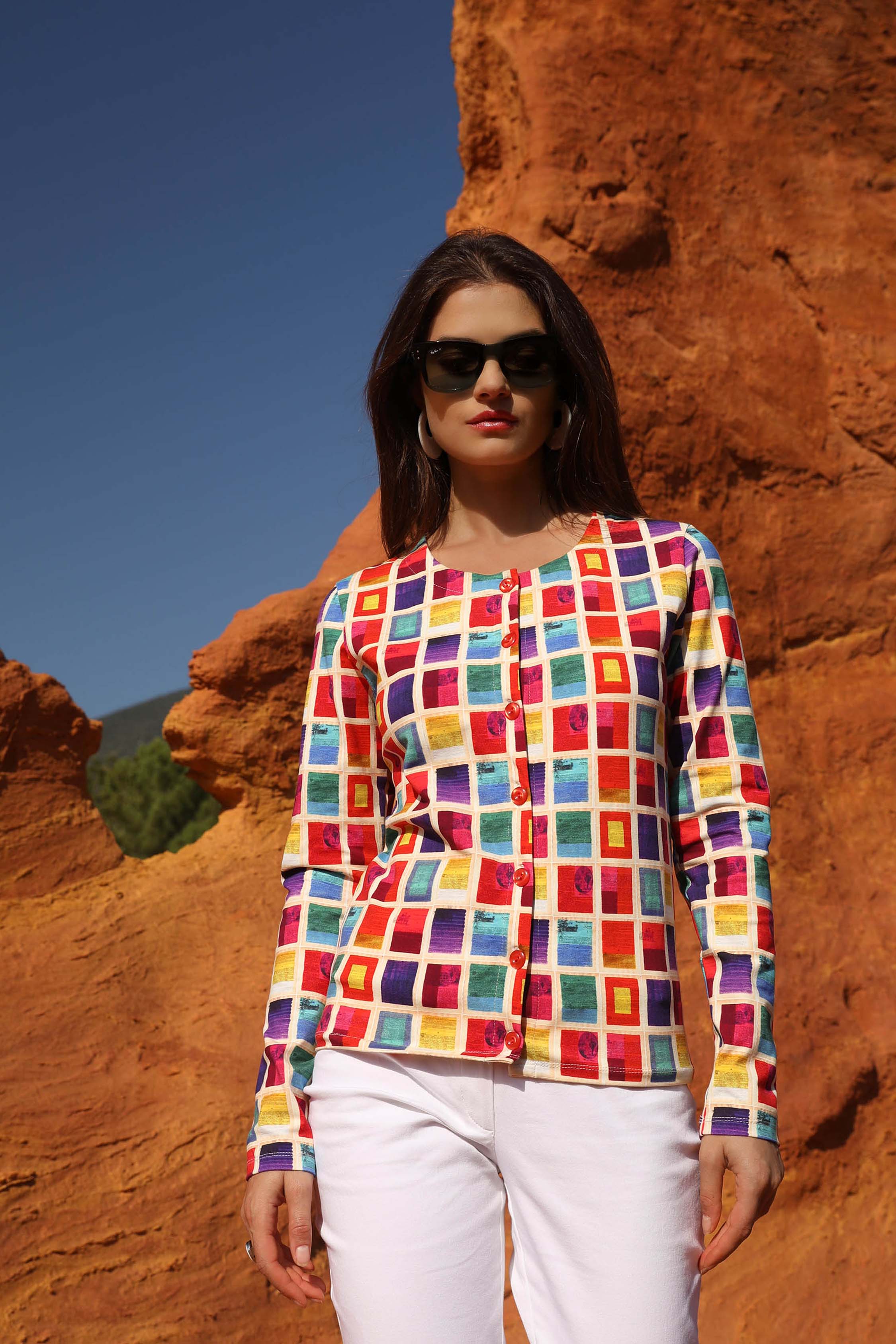 THE PRINTED CARDIGAN | A THOUSAND AND ONE COLORS