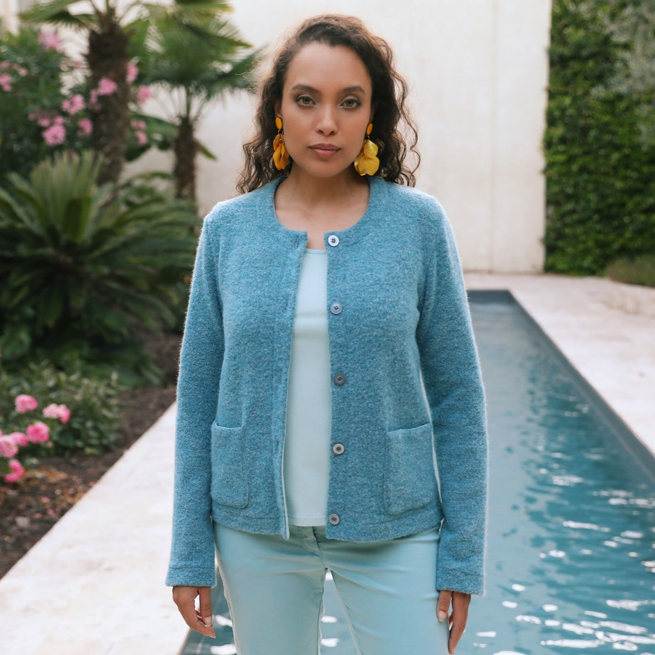 LE CARDIGAN UNI | A FLEUR DE PEAU