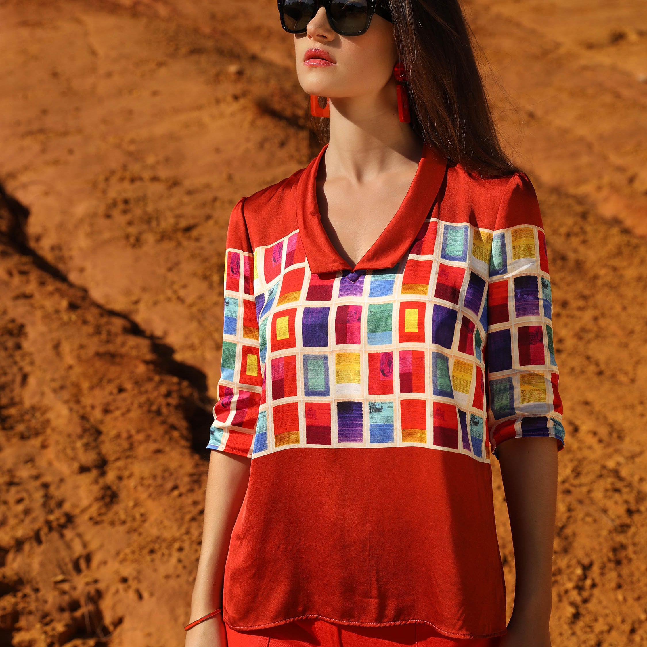 THE TOP WITH ELBOW SLEEVES | A THOUSAND AND ONE COLORS