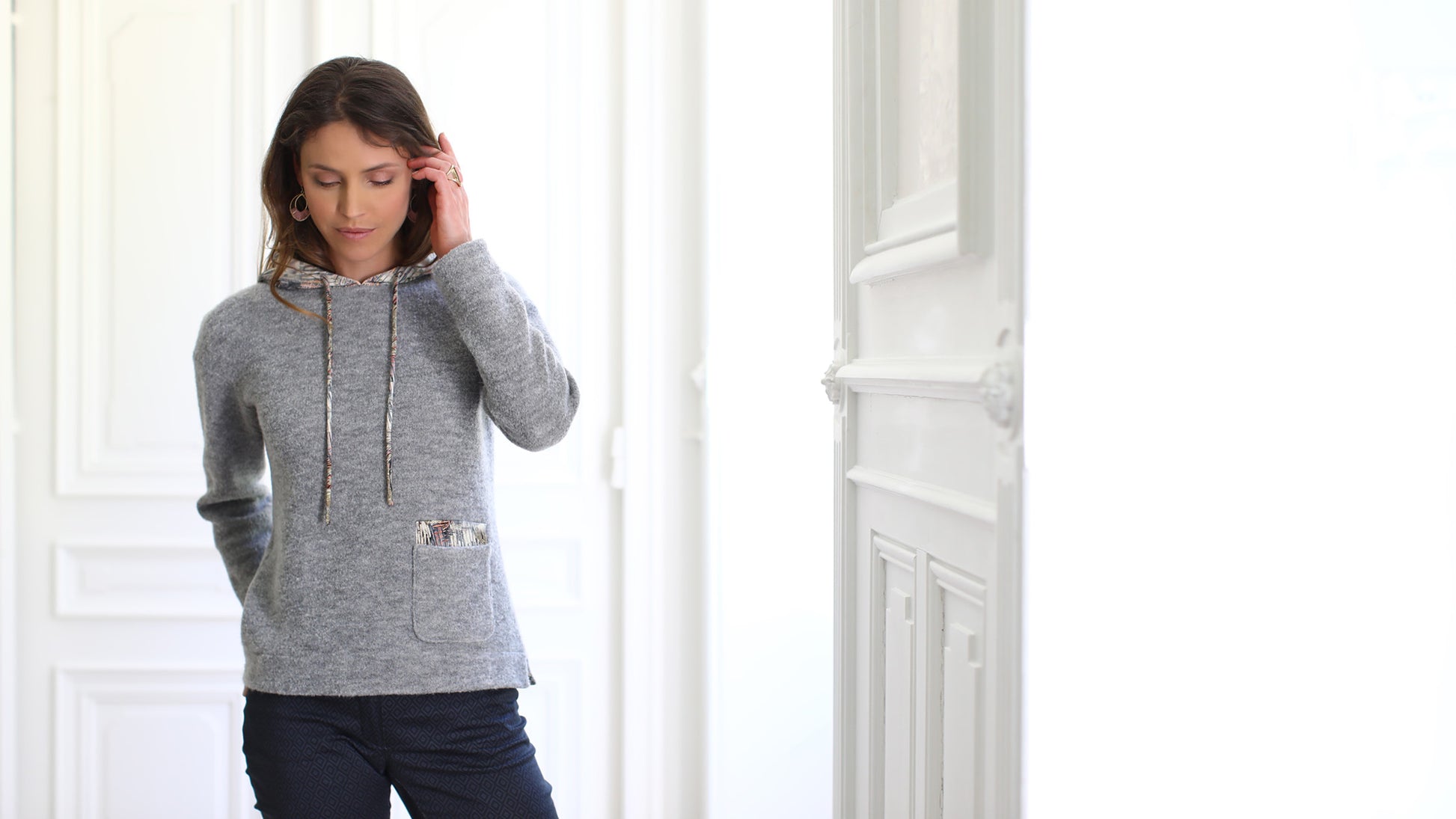 LE PULL À CAPUCHE | LUMINESCENCE