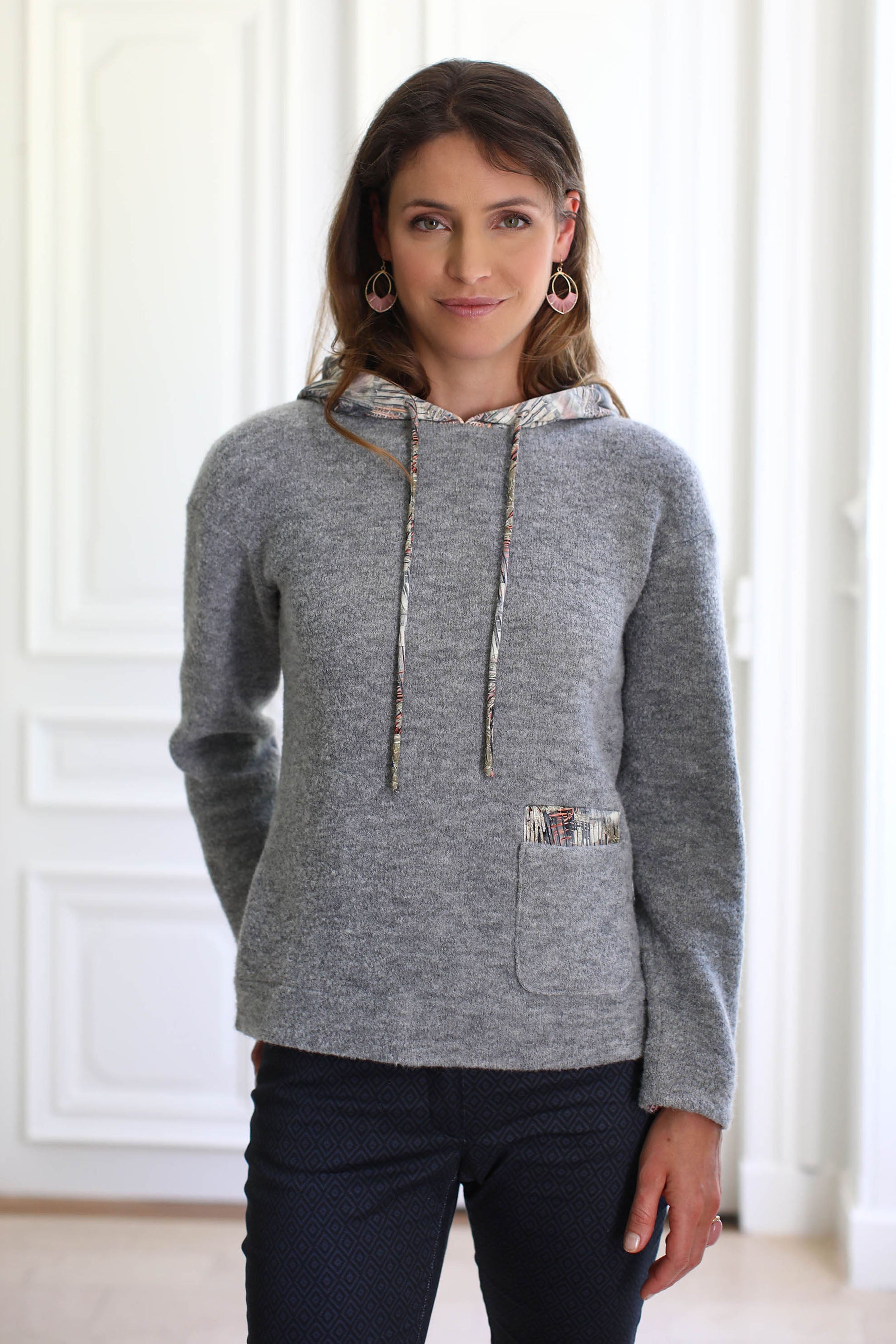 LE PULL À CAPUCHE | LUMINESCENCE