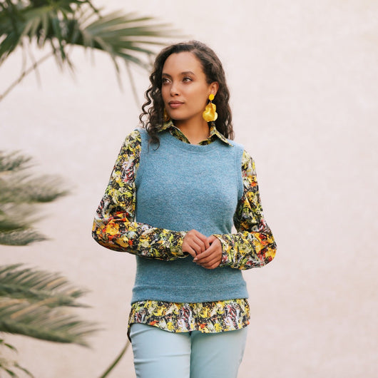 THE SLEEVELESS SWEATER | AT THE FLOWER OF SKIN