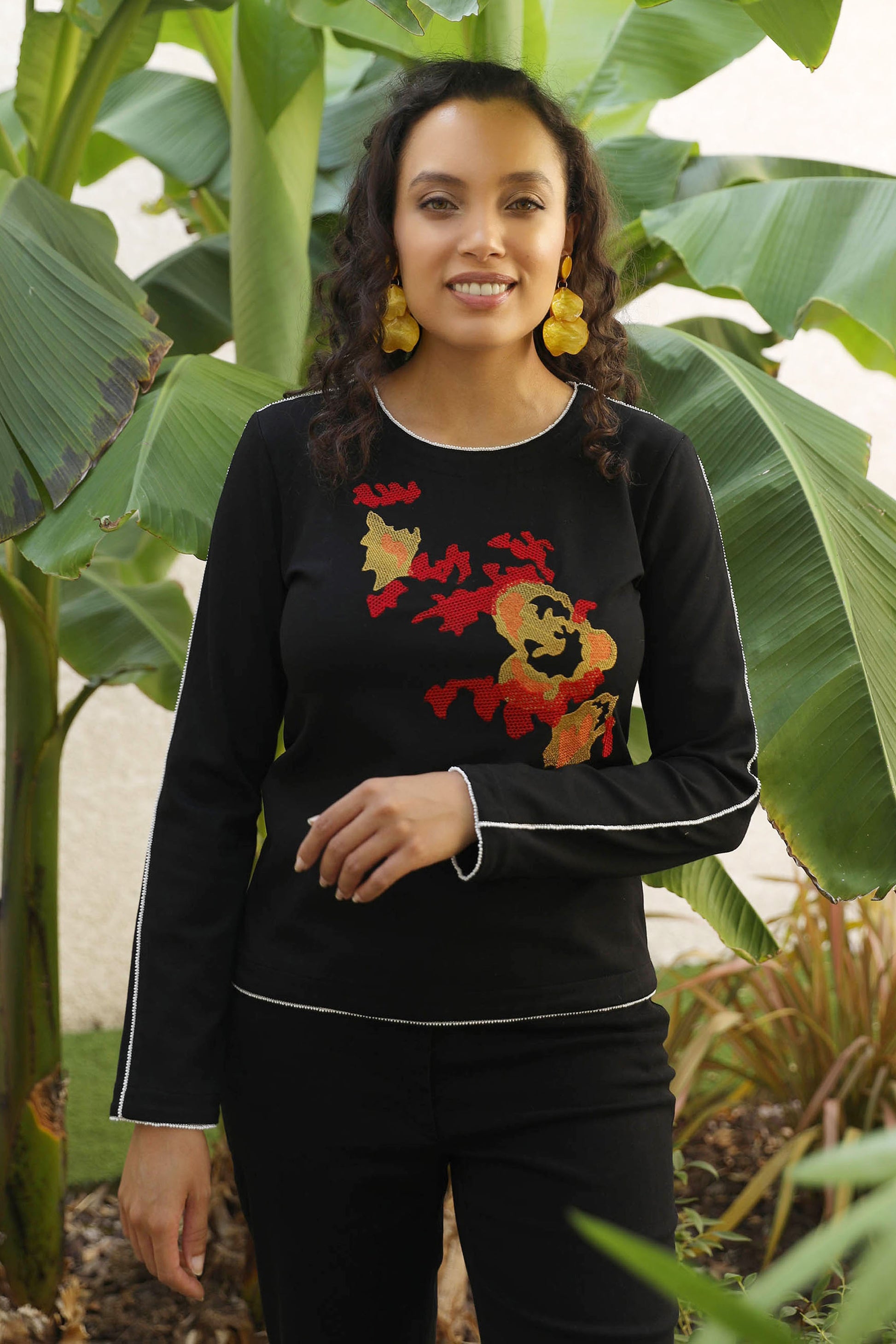 LE TOP BRODÉ | A FLEUR DE PEAU