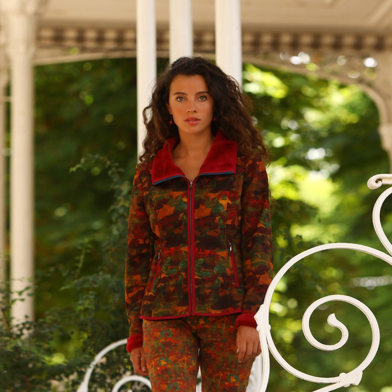 LA VESTE | JARDINS ENCHANTES