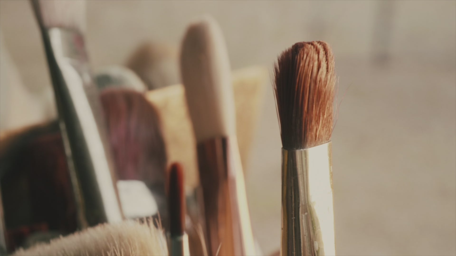 Charger la vidéo : Découvrez le concept d'Artist en 1 minute