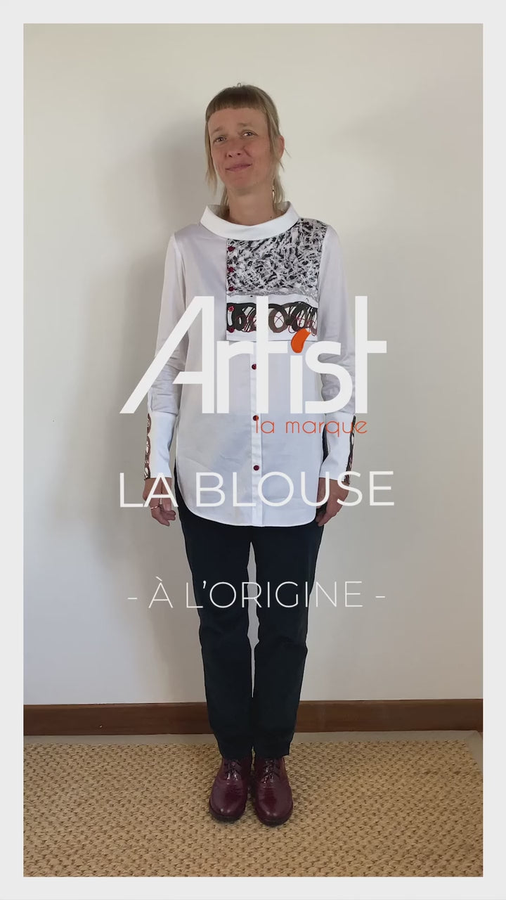 LA BLOUSE - À l'origine