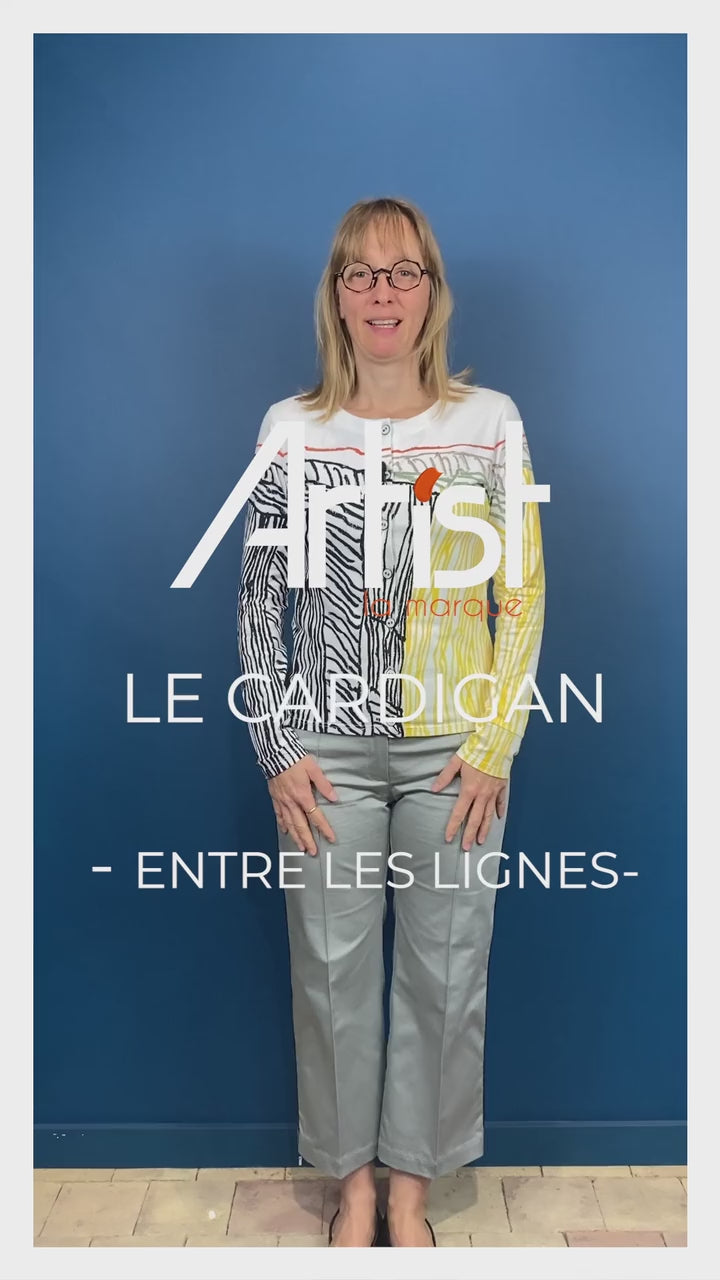 LE CARDIGAN ENTRE LES LIGNES