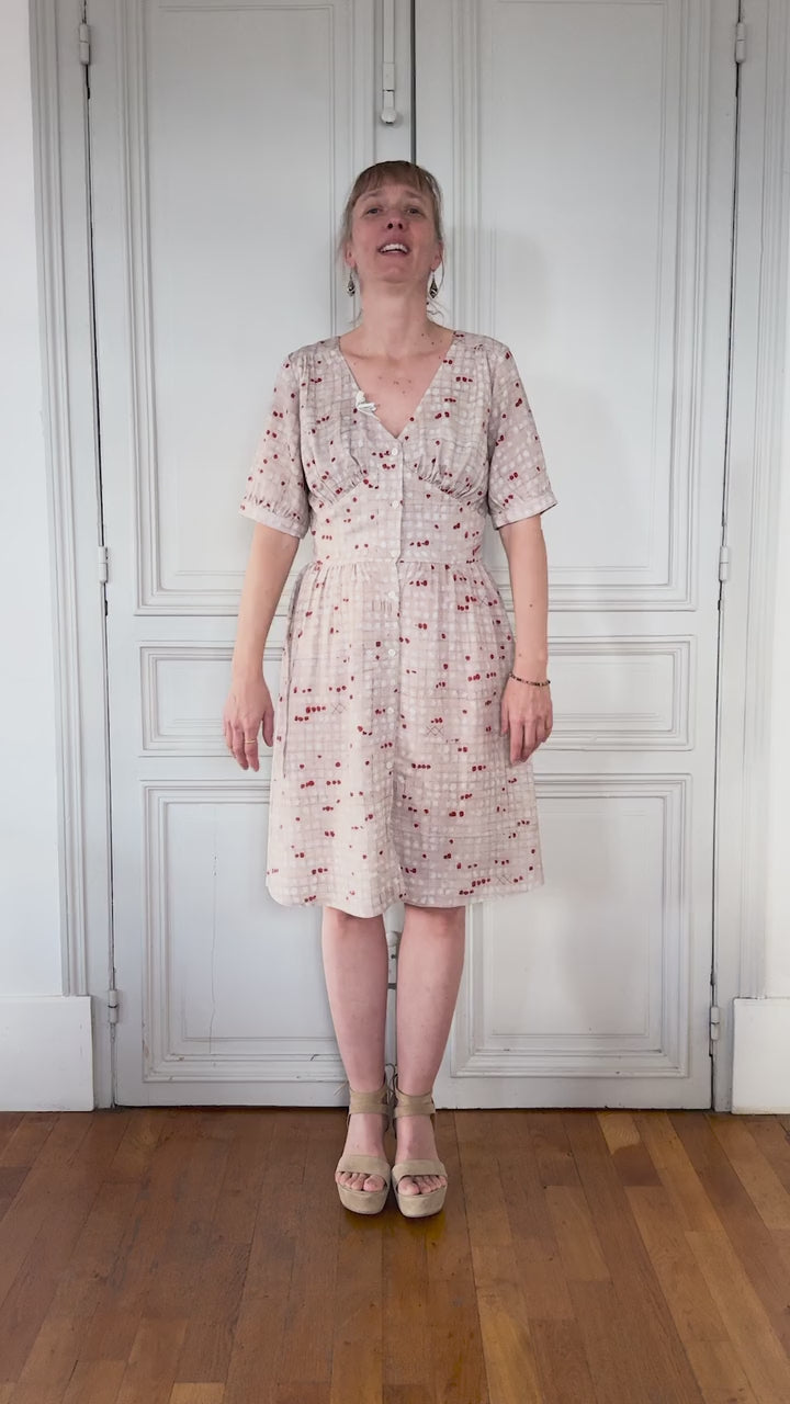 LA ROBE-