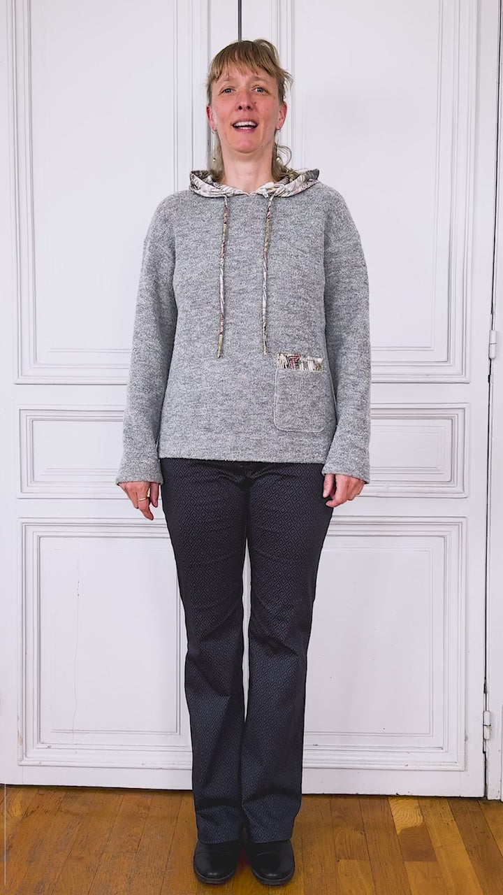 CBD LE PULL À CAPUCHE