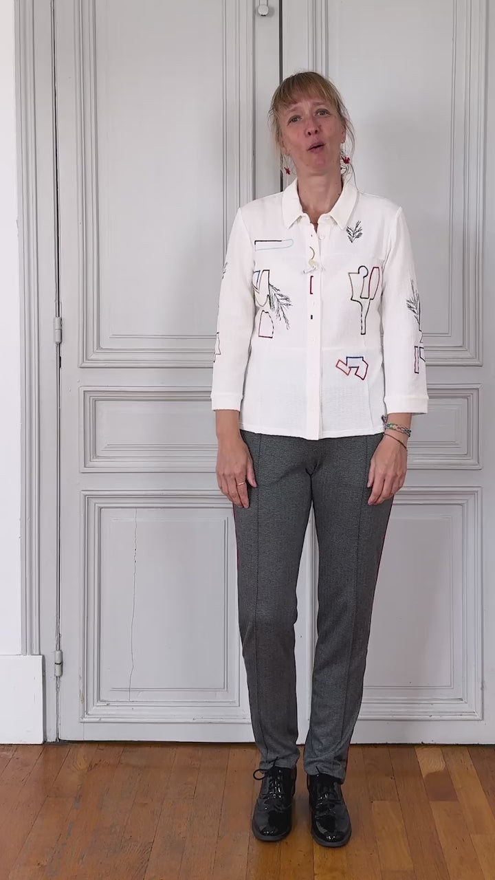 LA BLOUSE