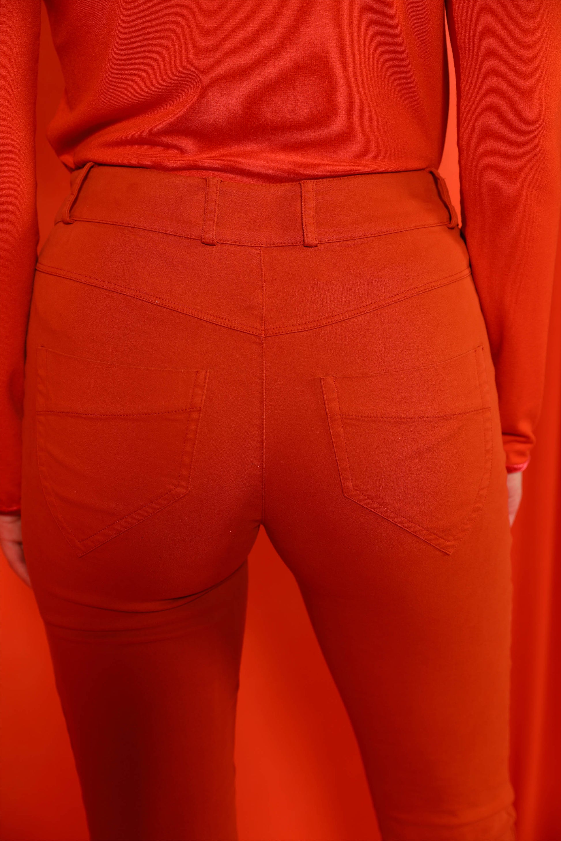 THE PANTS | UNIVERSE