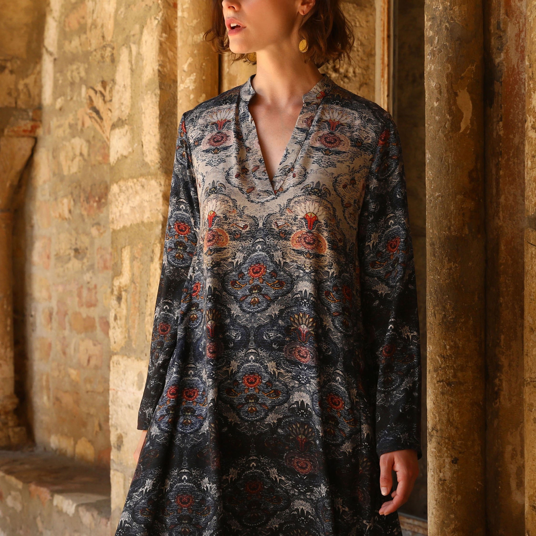 THE PRINTED DRESS | TAPESTRY