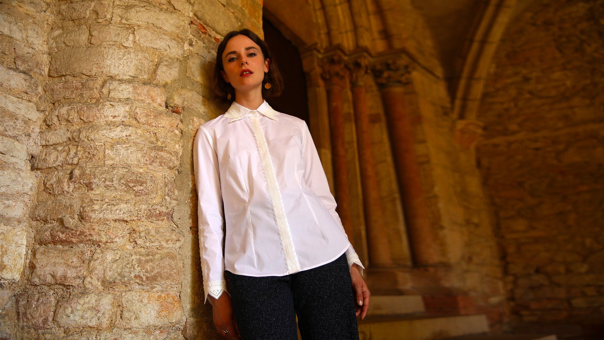 LA CHEMISE | TAPISSERIE