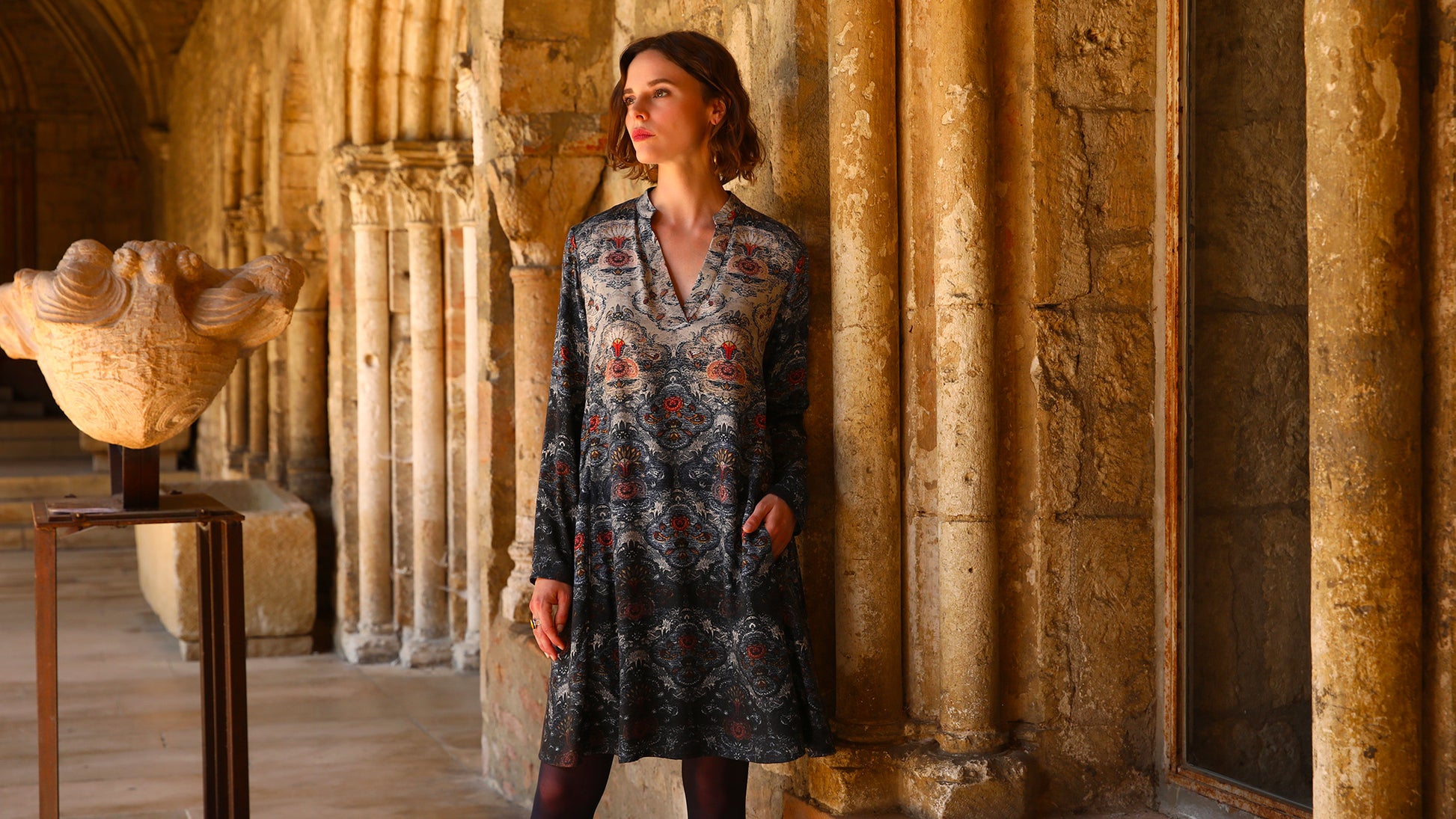 LA ROBE IMPRIMÉE | TAPISSERIE