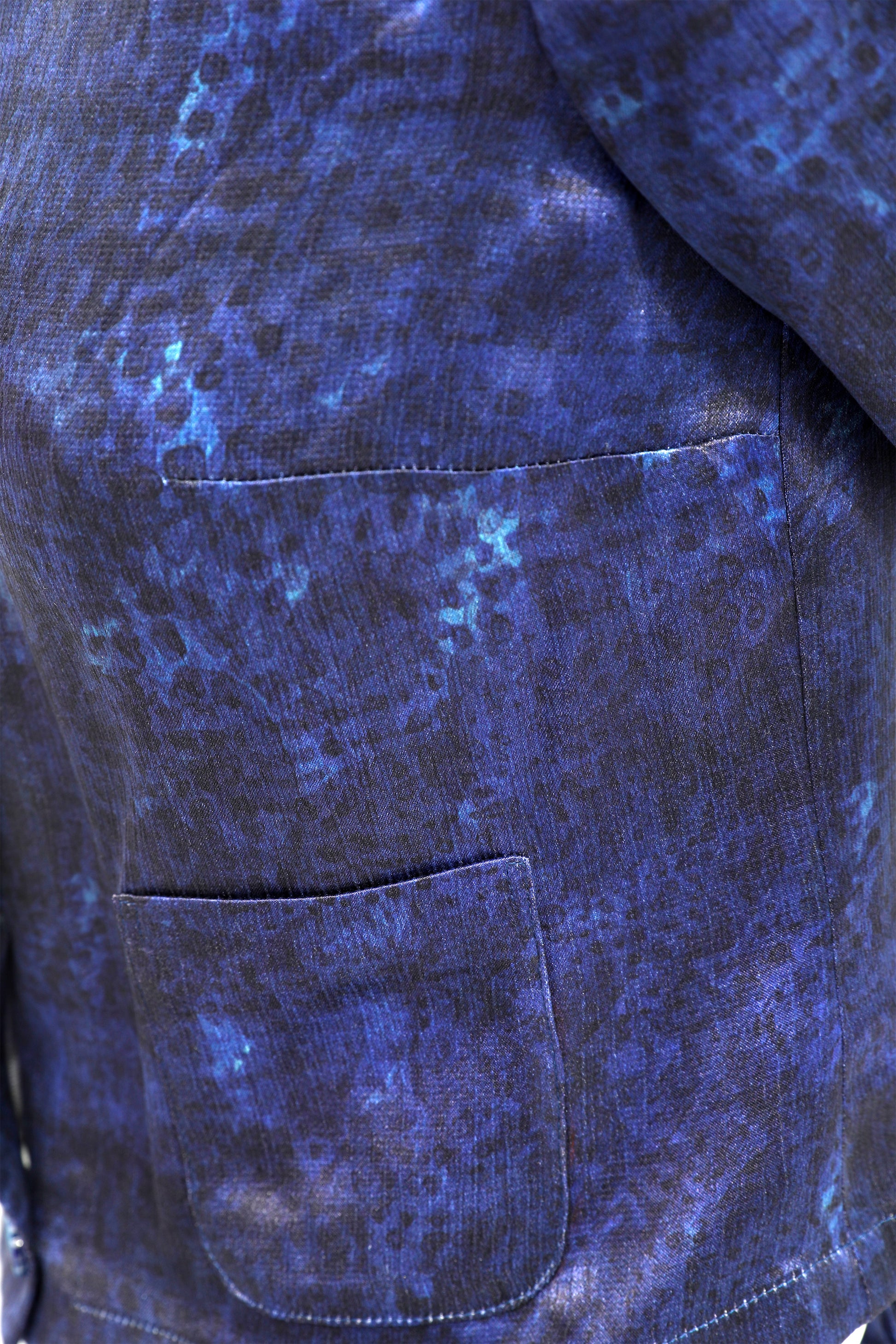 LA VESTE | SE PERDRE DANS LE BLEU