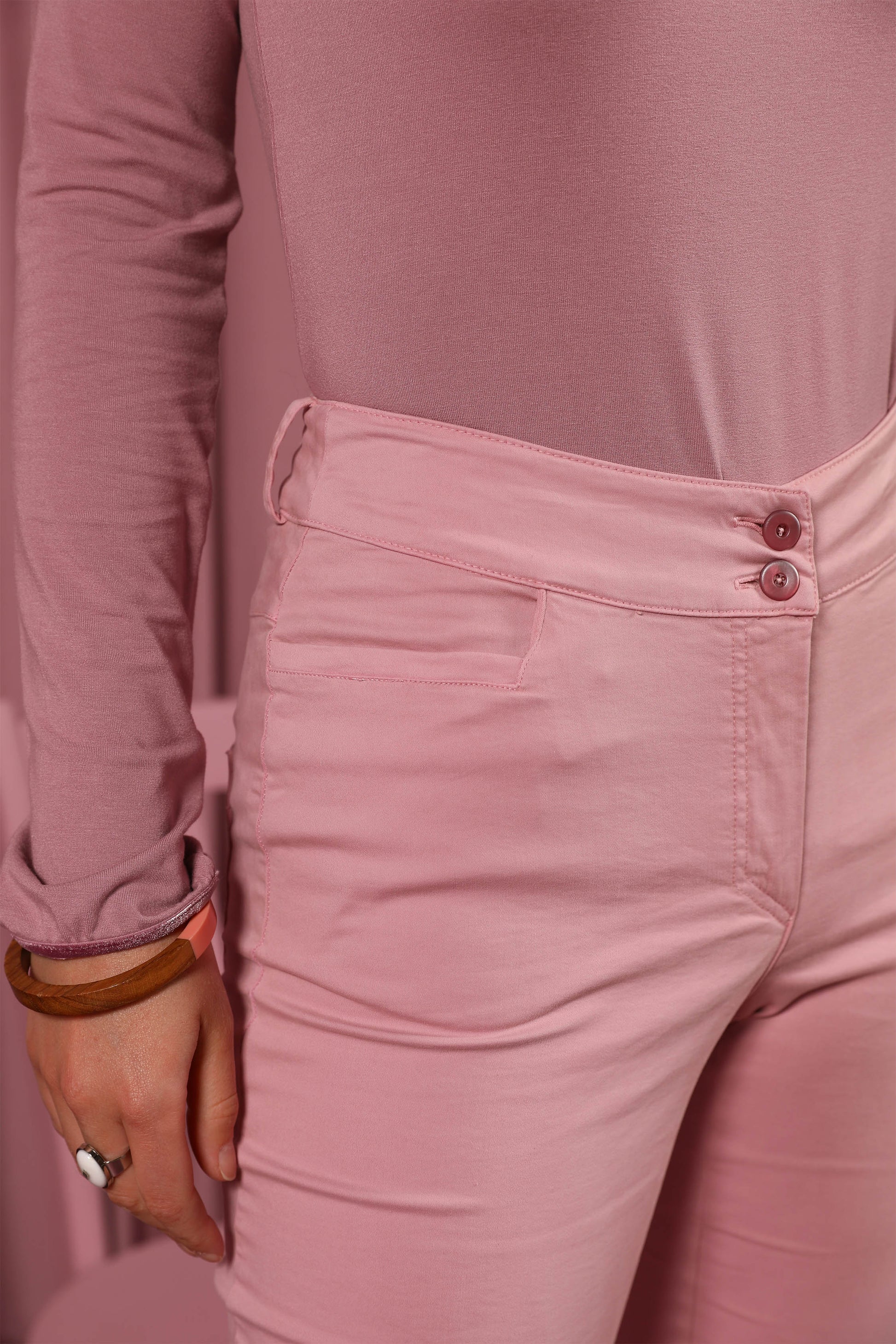 LE PANTALON 7/8 | UNIVERS