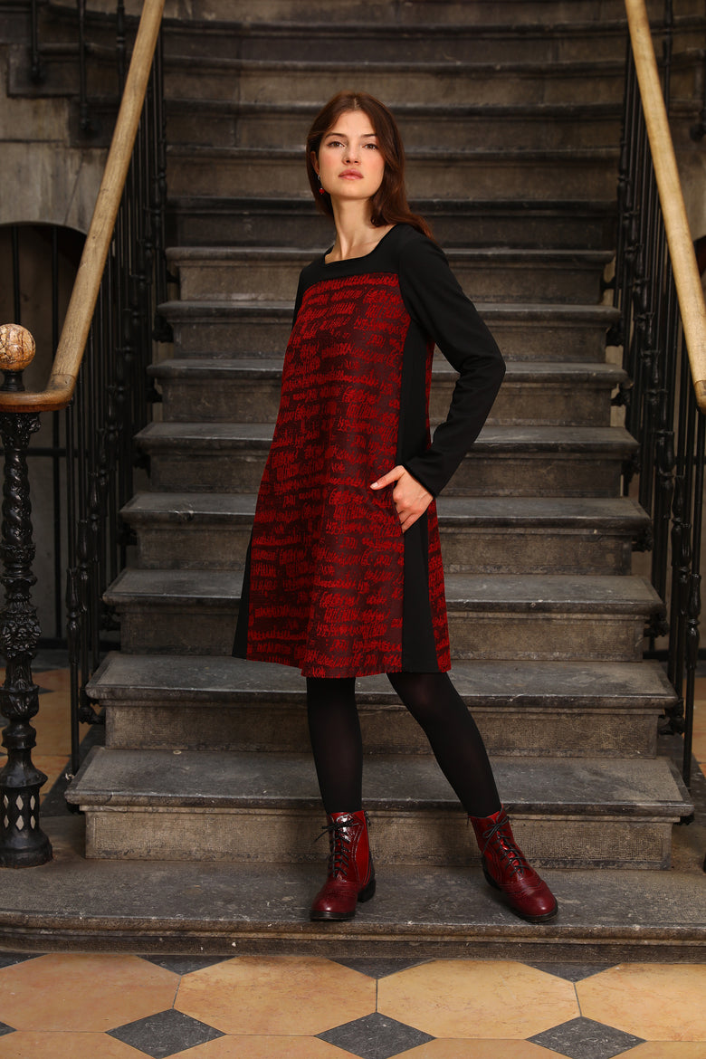 vêtement artist la marque robe-origine