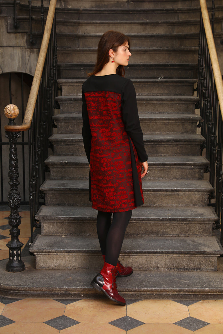 vêtement artist la marque robe-origine