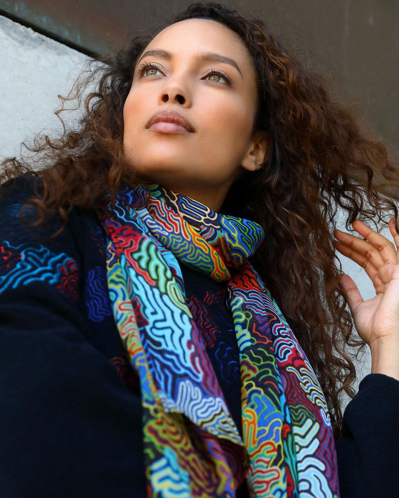 vêtement artist la marque foulard-soie-utopia