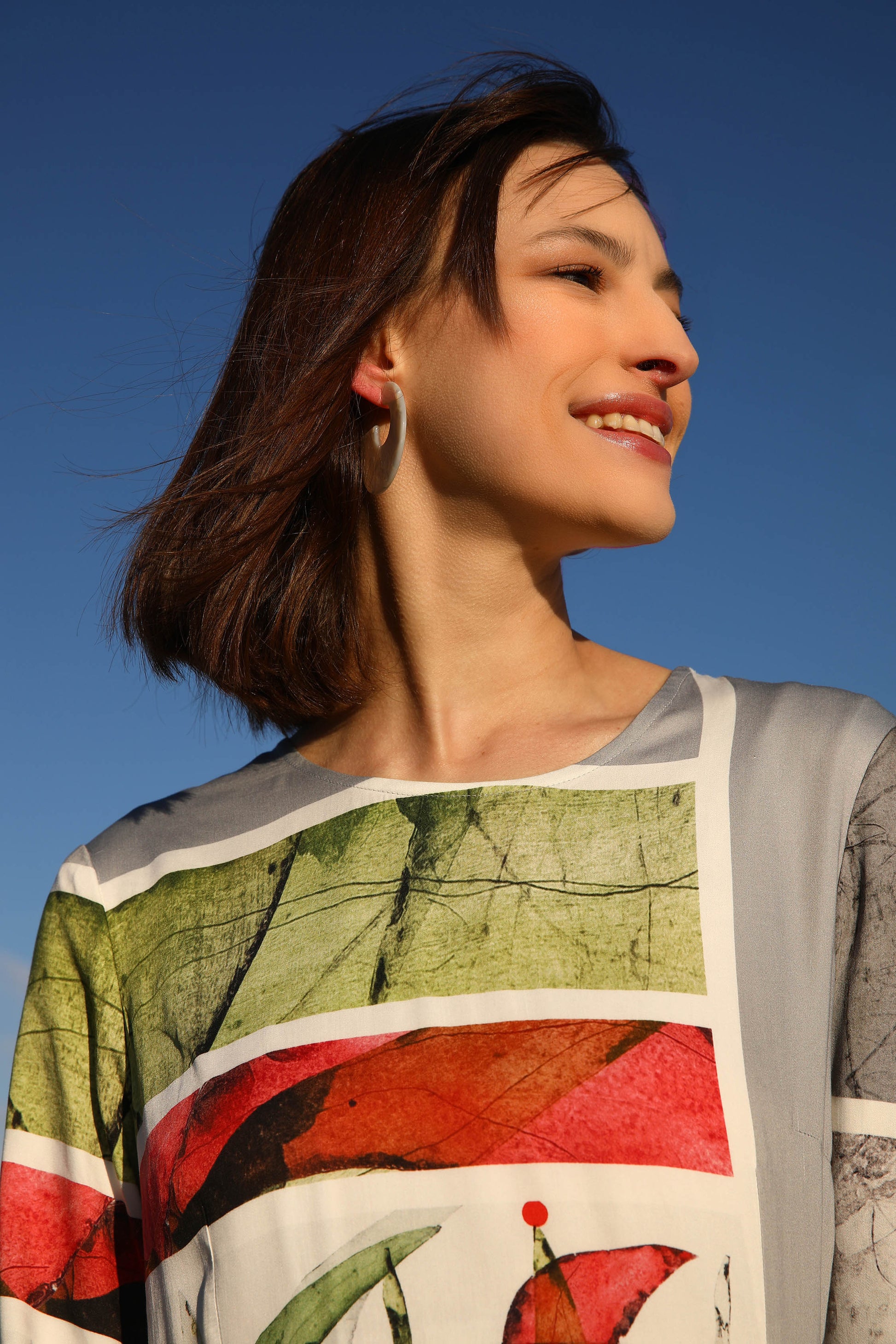 LE TOP LONG | ECLOSION