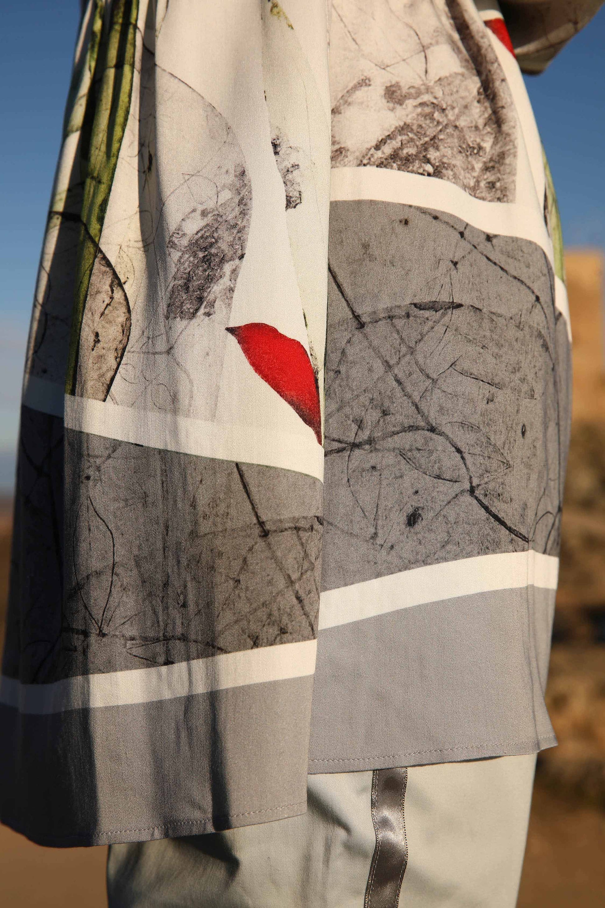LE TOP LONG | ECLOSION