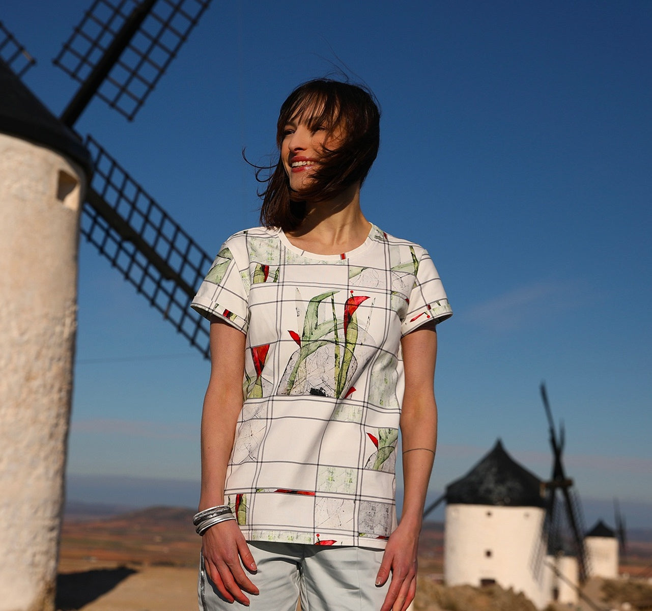 THE TOP WITH SHORT SLEEVES | ECLOSION