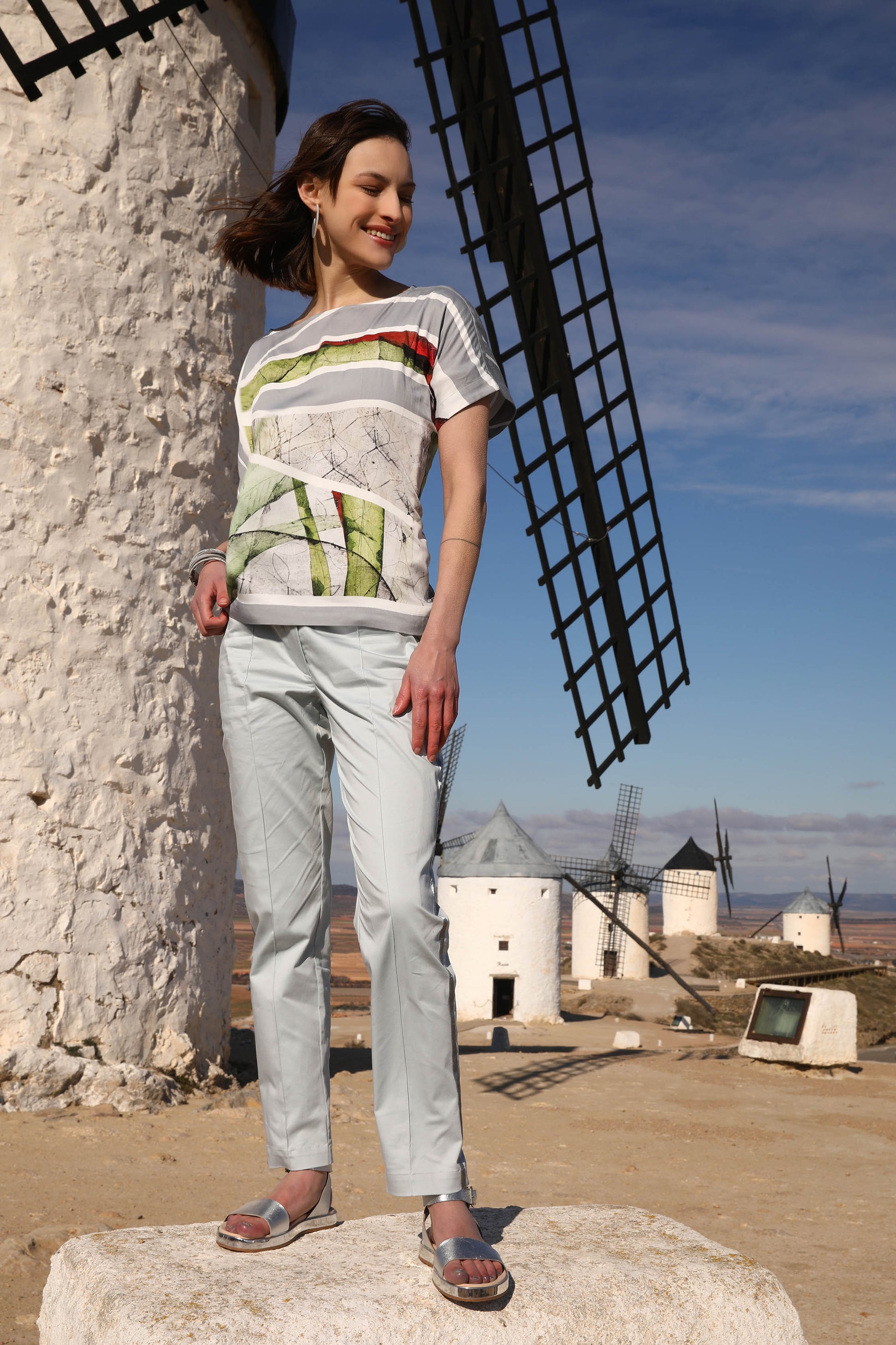 LE TOP AMPLE | ECLOSION