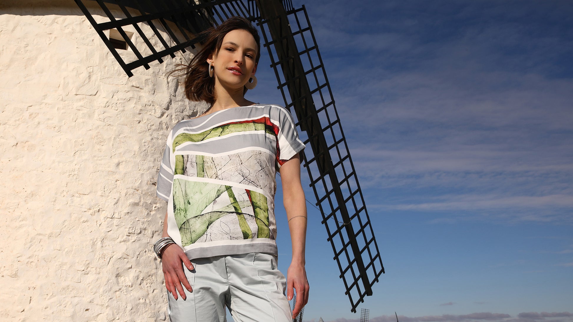 LE TOP AMPLE | ECLOSION