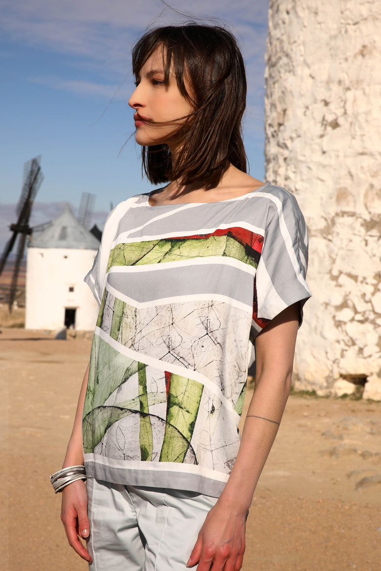 vêtement artist la marque top-ample-eclosion