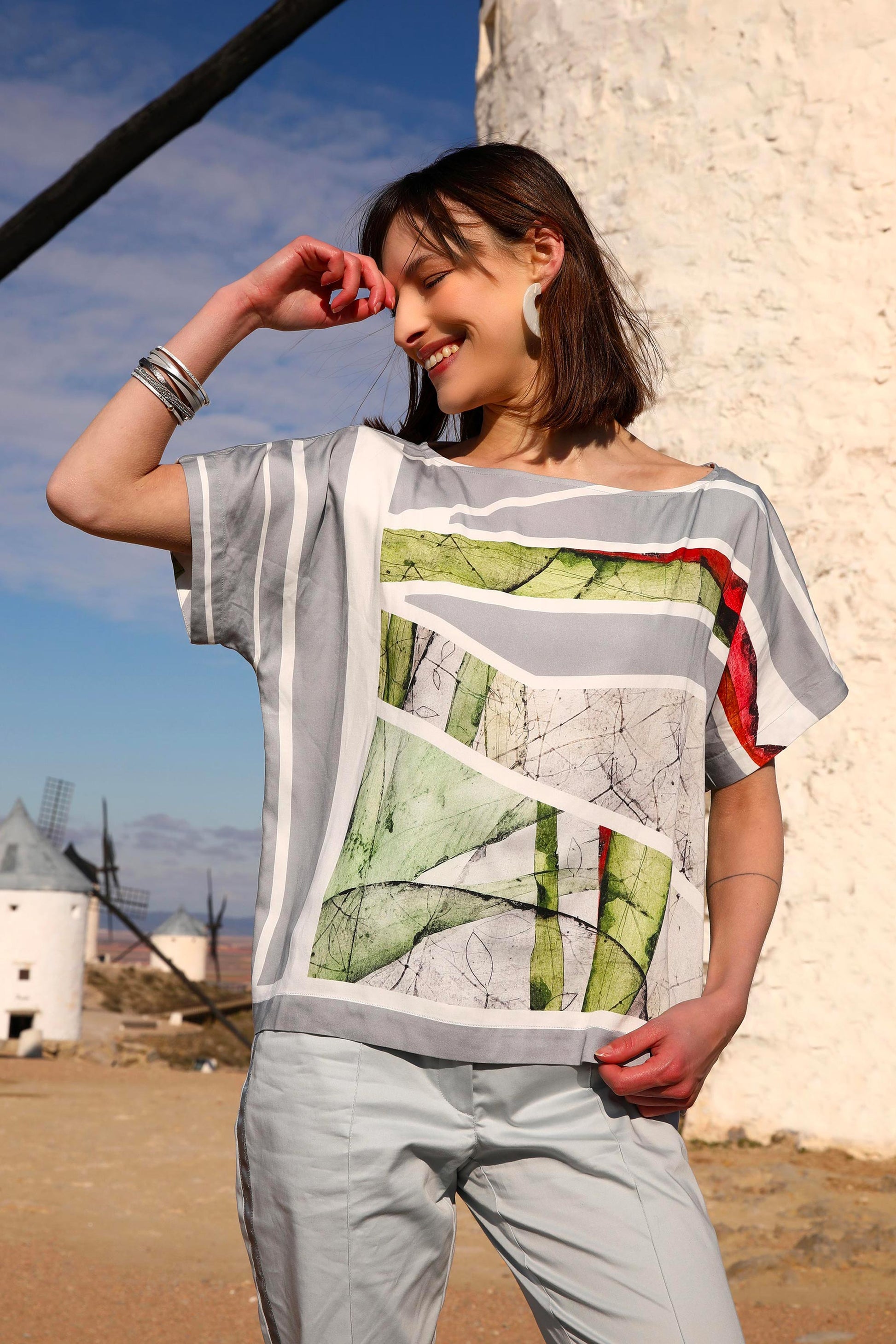 LE TOP AMPLE | ECLOSION