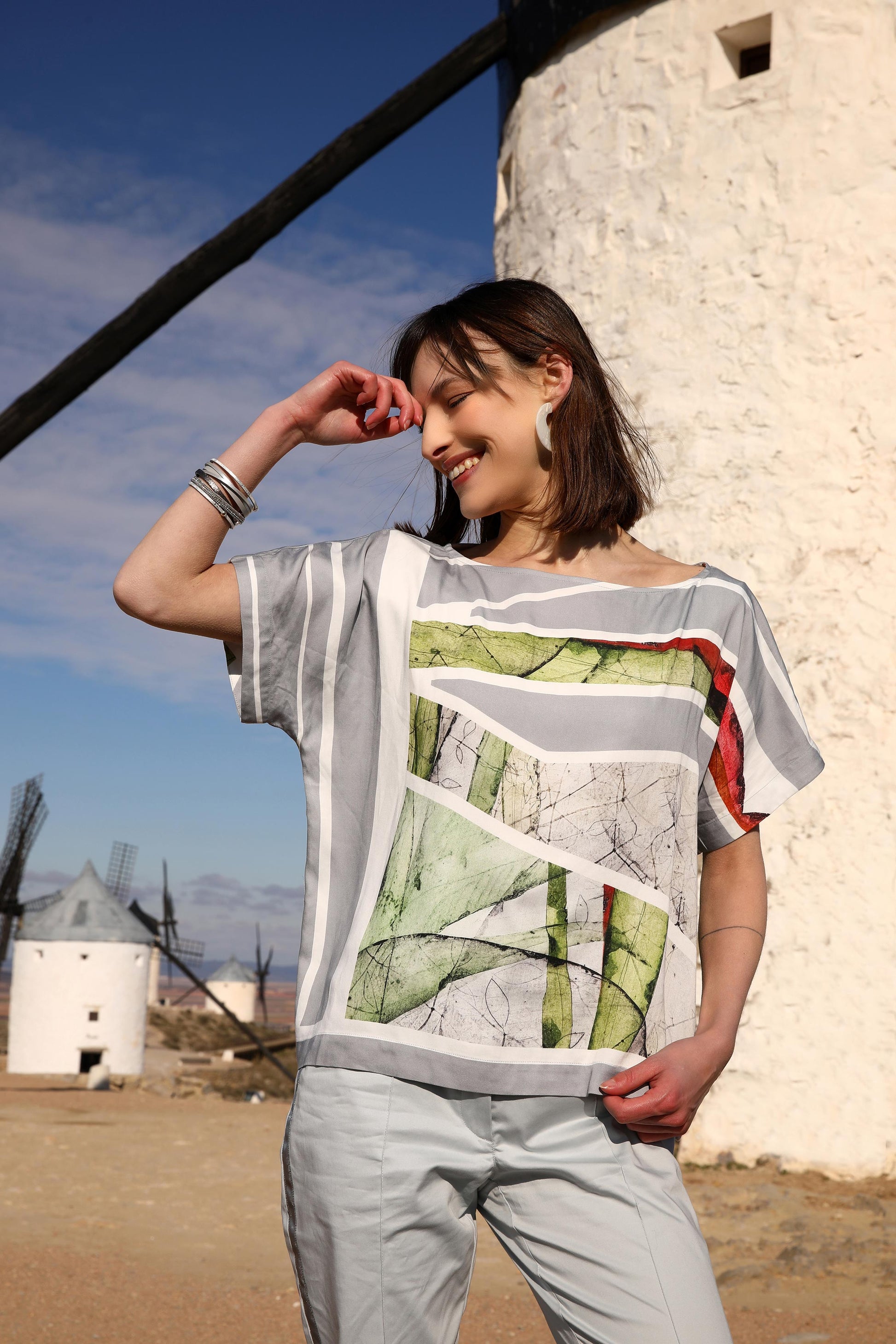LE TOP AMPLE | ECLOSION