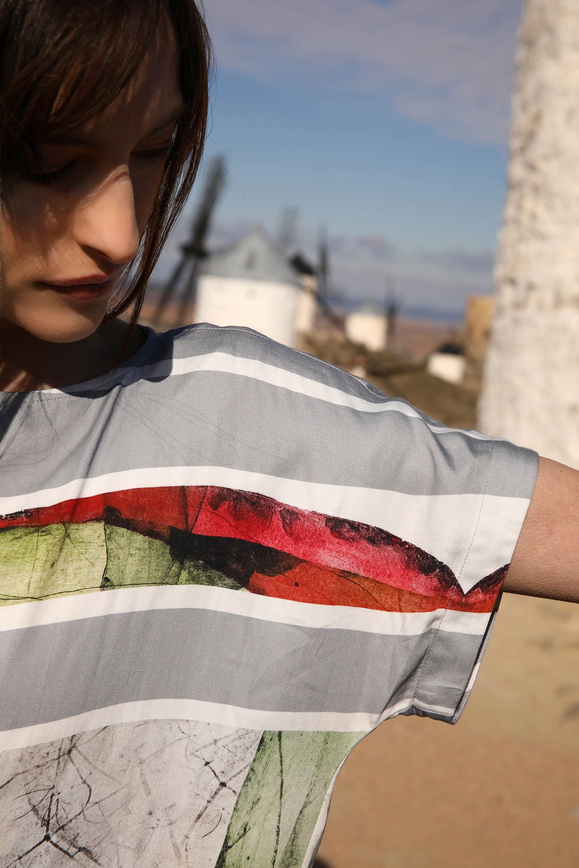 LE TOP AMPLE | ECLOSION