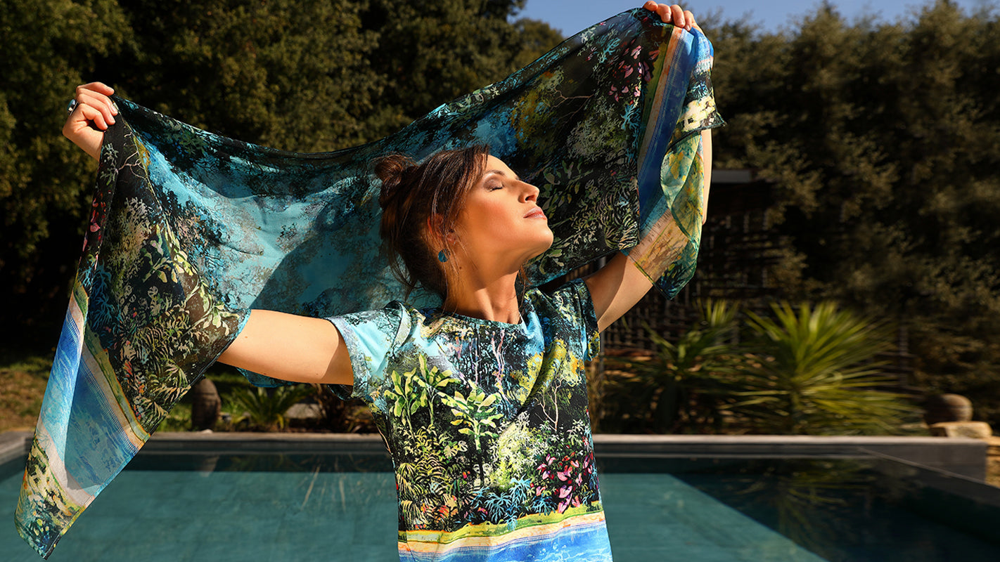 LE FOULARD | WONDERLAND