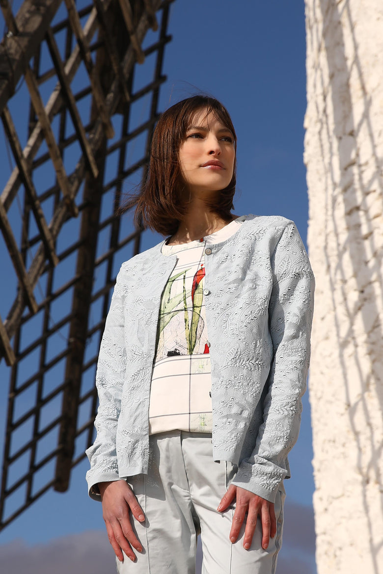 vêtement artist la marque cardigan-uni-eclosion