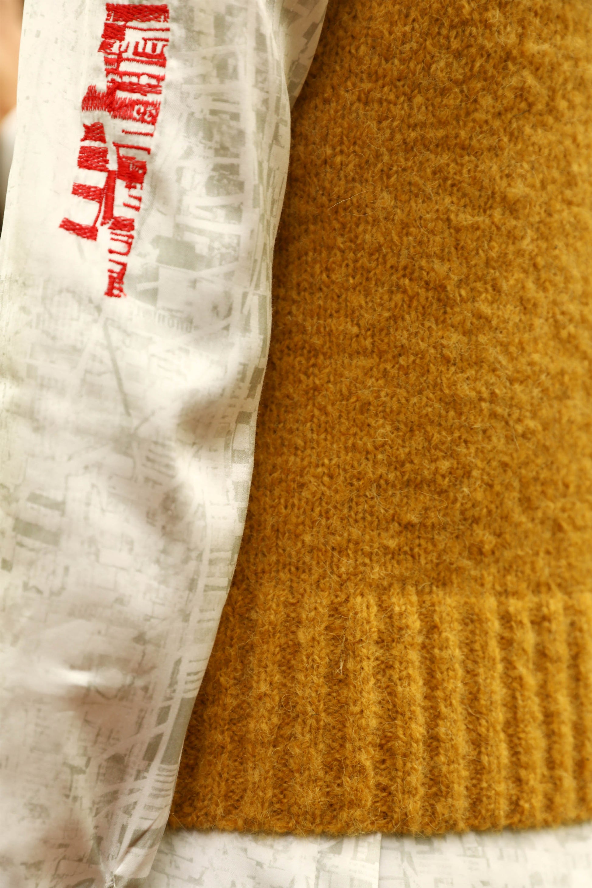 LE PULL SANS MANCHES | LE NOUVEAU MONDE